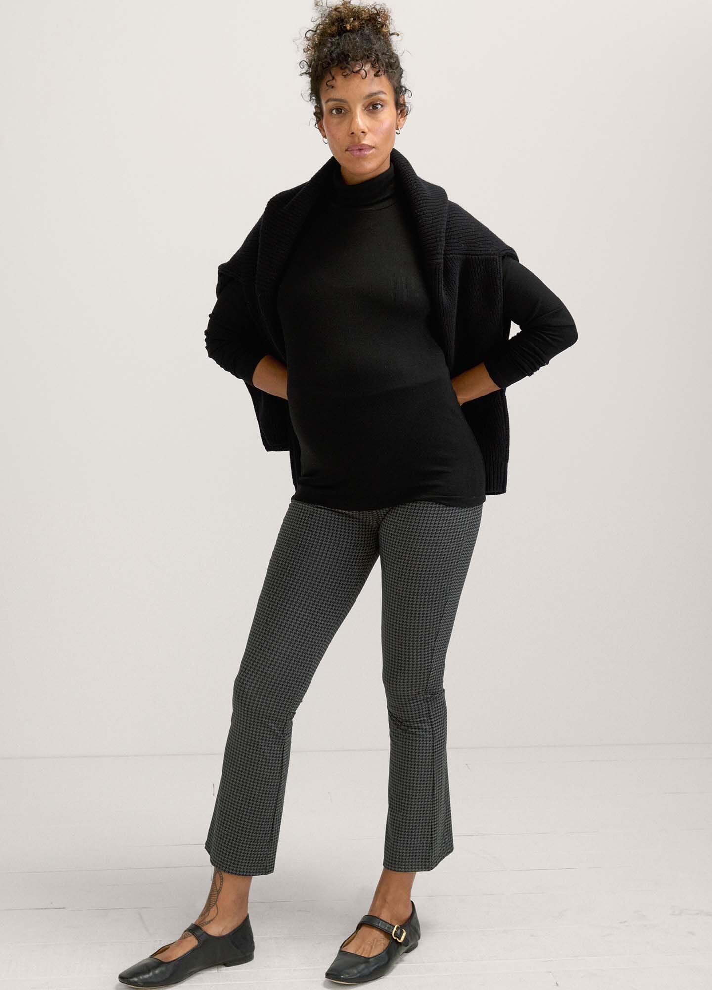 The Ultimate Before, During & After Crop Flare - Perfect for Yoga, Running & Outdoor Activities | High-Waisted Comfort & Support