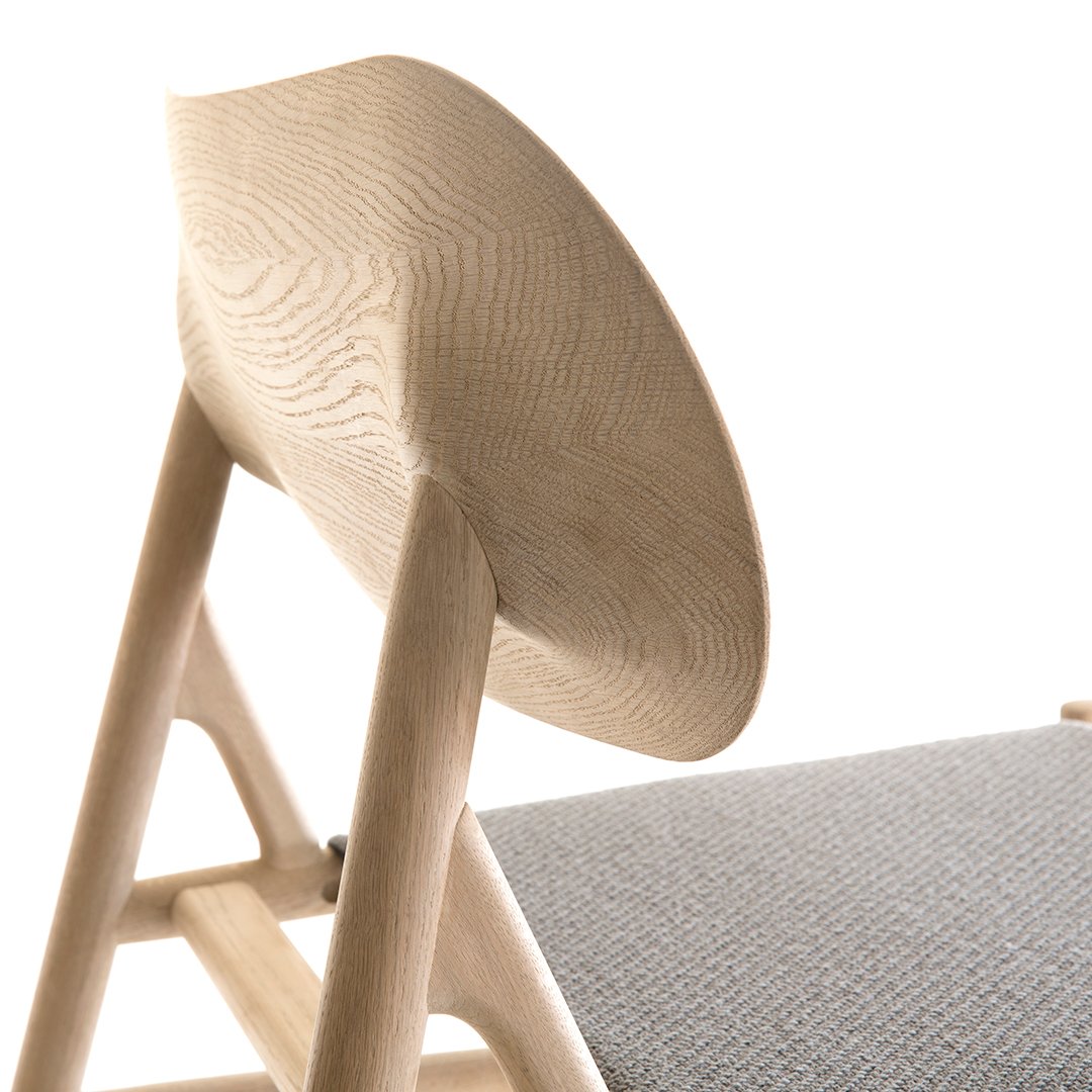 Ferdinand Lounge Chair - Modern Comfortable Accent Chair for Living Room, Bedroom & Office - Perfect for Relaxing, Reading & Lounging