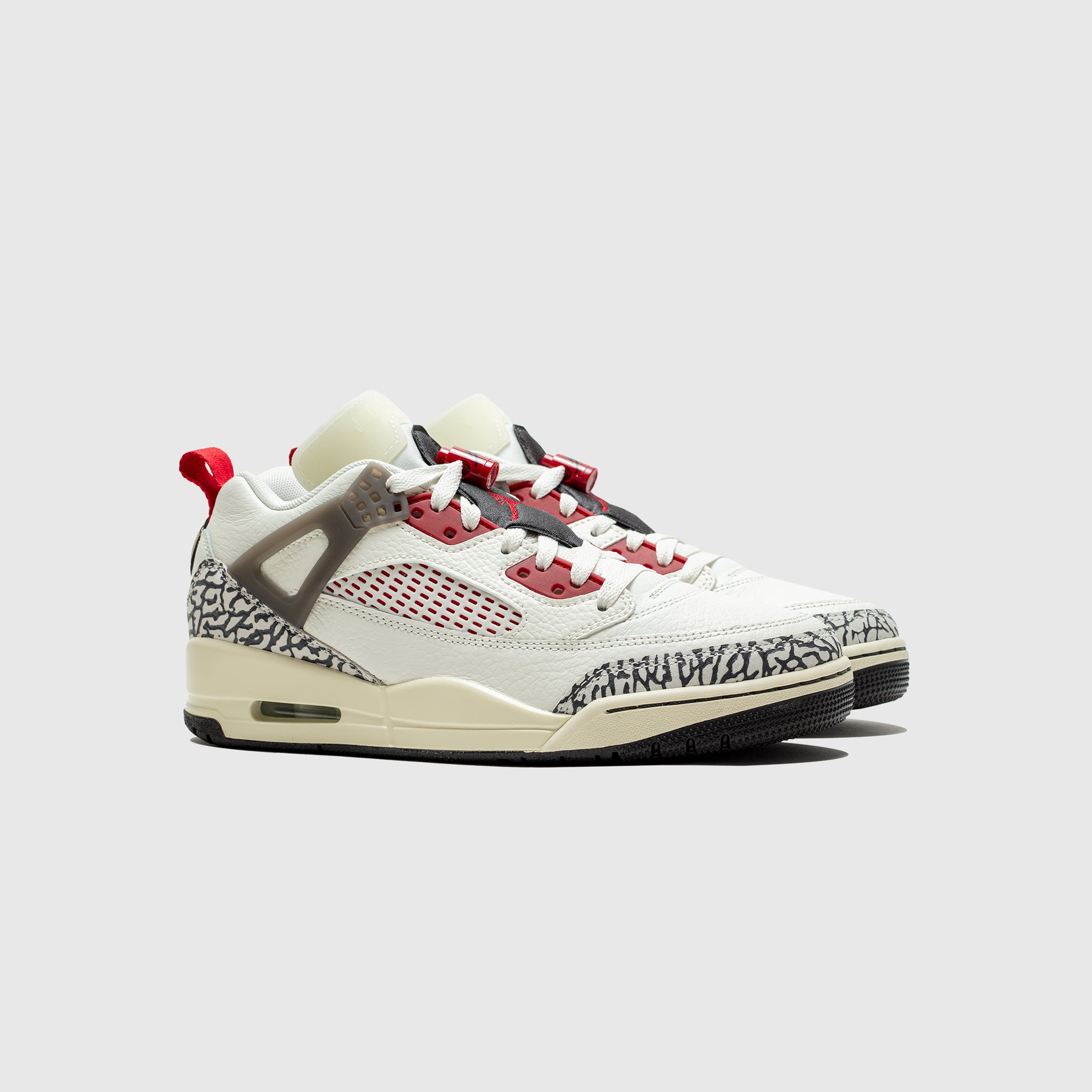 Nike Spizike Low 