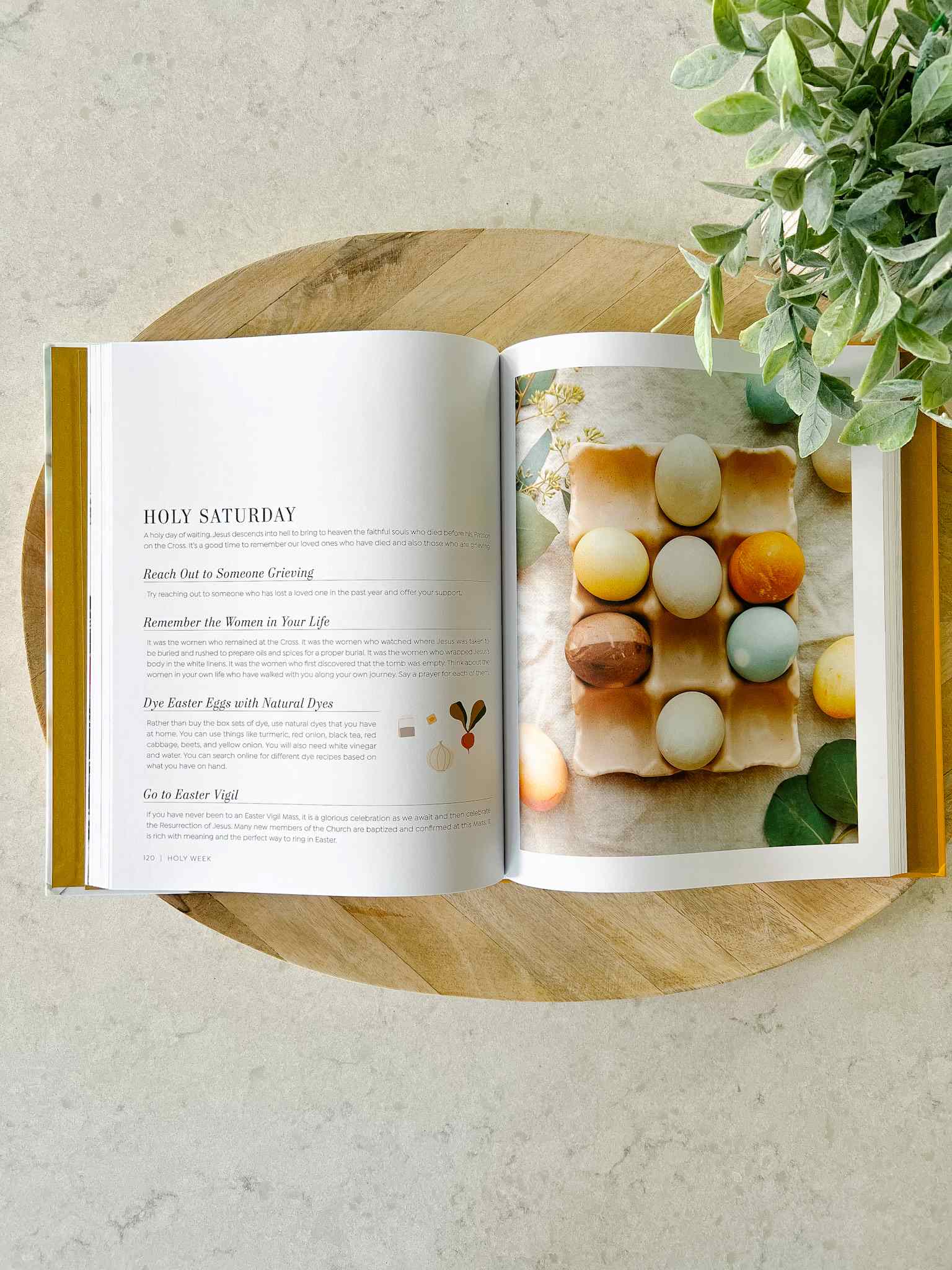 Living the Seasons Book - Inspiring Guide to Seasonal Living & Mindfulness | Perfect for Home Decor, Gifts & Self-Care Routines