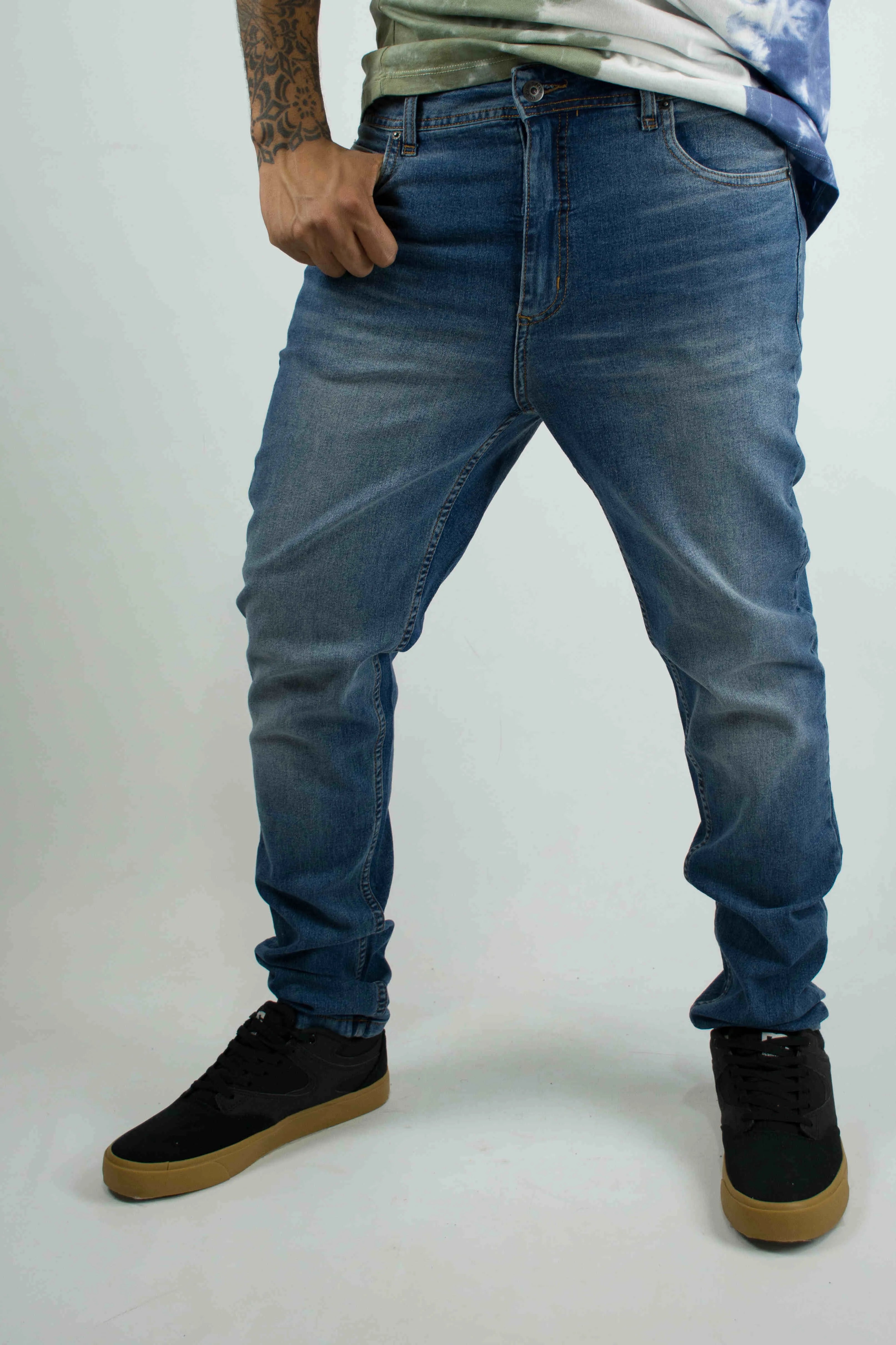 Rip Curl RC Slim Fit Mid Blue Jeans for Men - Stylish and Comfortable Denim Pants for Casual Wear, Outdoor Adventures & Everyday Fashion