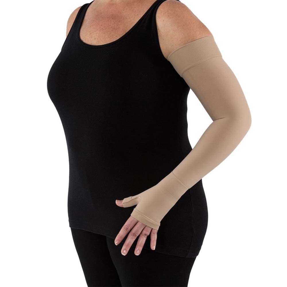 JOBST Bella Lite Compression Sleeves 15-20 mmHg - Arm Sleeve & Gauntlet Combo in Beige for Lymphedema, Swelling Relief & Post-Surgery Recovery - Perfect for Daily Wear, Travel & Active Lifestyle
