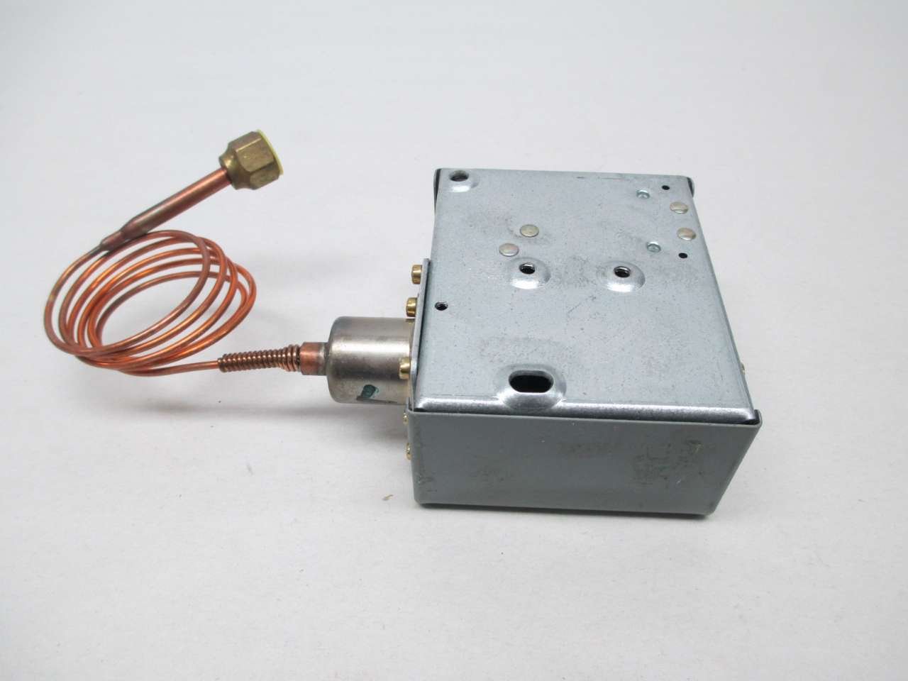 Johnson Controls P70DA-1 Pressure Switch 50-500PSI Replacement Part D356577 - HVAC Systems, Industrial Machinery & Water Pumps
