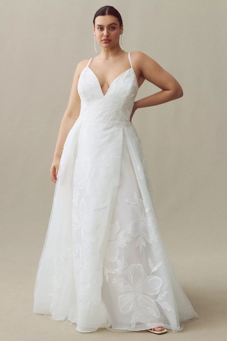 Wtoo by Watters Romy Gown - Elegant Lace Wedding Dress for Brides | Perfect for Beach, Garden & Formal Ceremonies