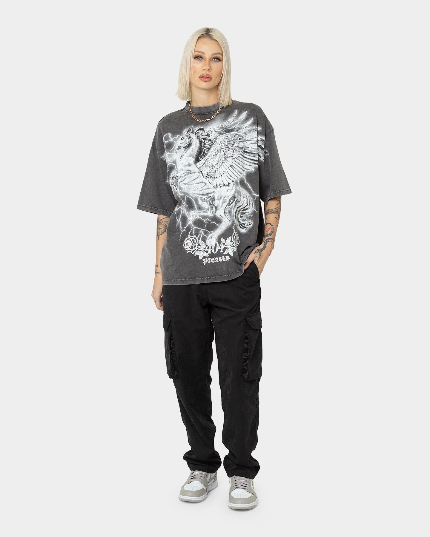 404 Pegasus Vintage T-Shirt for Men & Women - Soft Cotton Graphic Tee - Charcoal Grey - Retro Gaming & Casual Streetwear Style