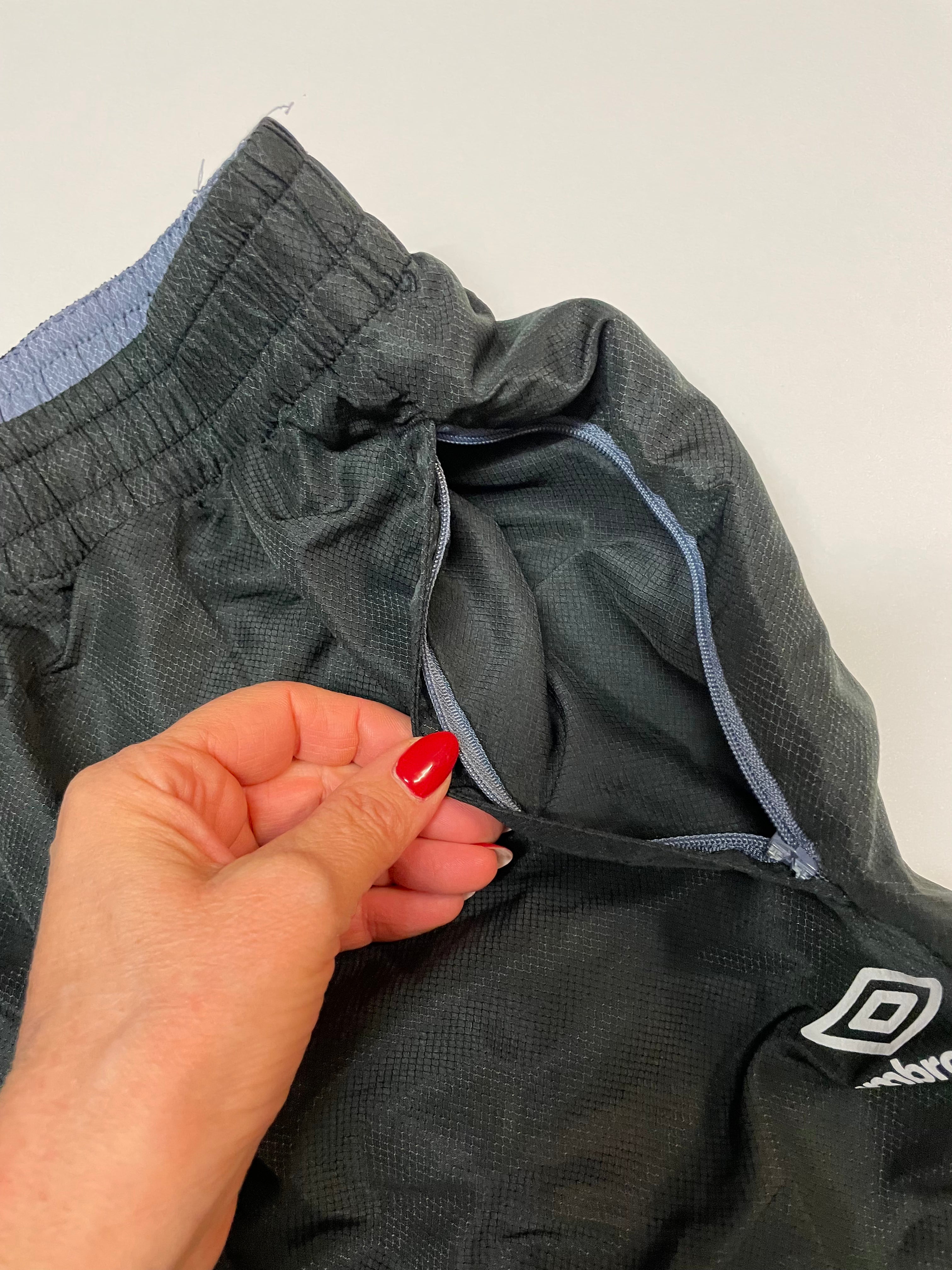 Vintage Baggy Nylon Track Pants - Waterproof Joggers with Elastic Waist | Men's XL Retro Athletic Pants for Streetwear, Workout & Casual Outfits