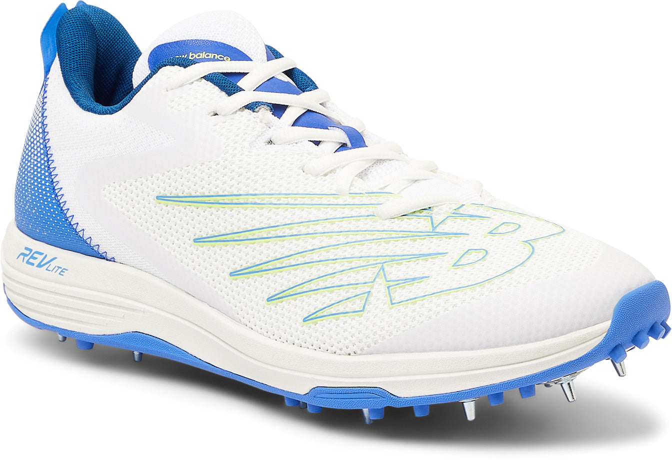 CK10v5 Men's Cricket Shoes - Lightweight Non-Slip Sports Shoes for Cricket Players - Perfect for Matches & Practice Sessions