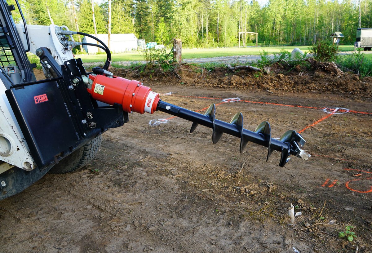 Skid Steer Auger Drive Attachment - Heavy Duty Earth Drilling Tool for Landscaping, Fencing & Construction Projects