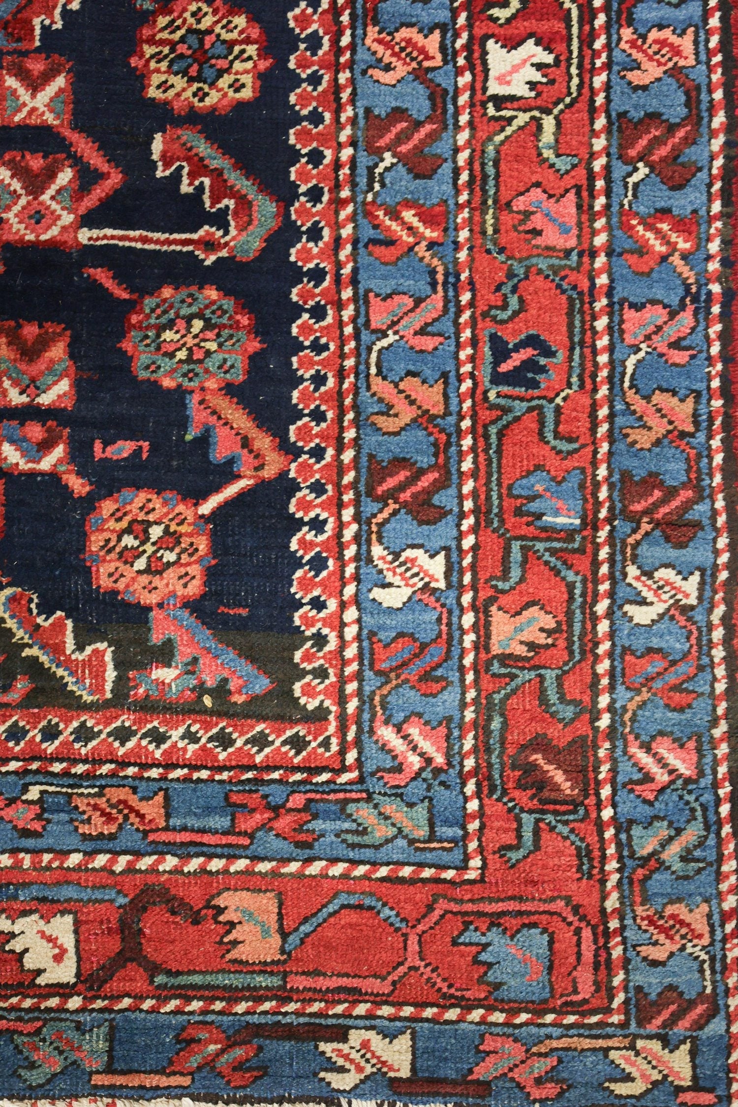 Antique Heriz Handwoven Tribal Rug J76483 - Authentic Persian Wool Carpet for Living Room, Bedroom & Home Decor
