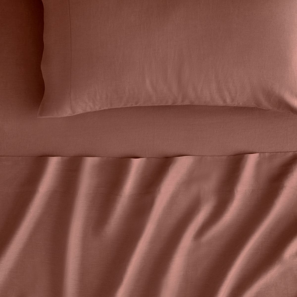 Sheridan Abbotson Raisin Linen Standard Pillowcase Pair - Soft & Breathable 100% Linen Pillow Covers for Bedroom, Hotel, or Guest Room Decor