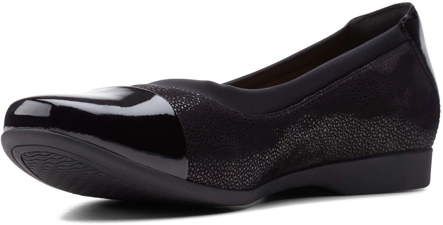 Clarks Women's Comfortable Closed Toe Sandals with Arch Support - Breathable Summer Walking Shoes for Beach, Travel & Casual Outfits