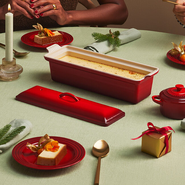 Le Creuset 1.8 Quart Cerise Enameled Cast Iron Pâté Terrine - Perfect for French Pâté, Terrines & Charcuterie at Home Dinner Parties