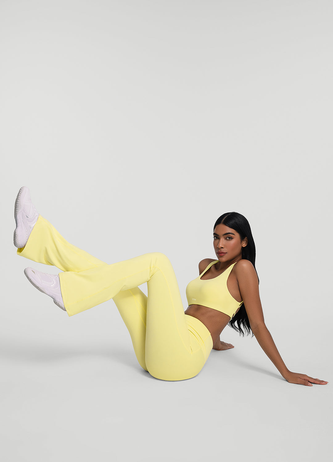 Ruched Flared Leggings for Women - High Waist Yoga Pants with Tummy Control - Perfect for Workout, Yoga & Casual Wear