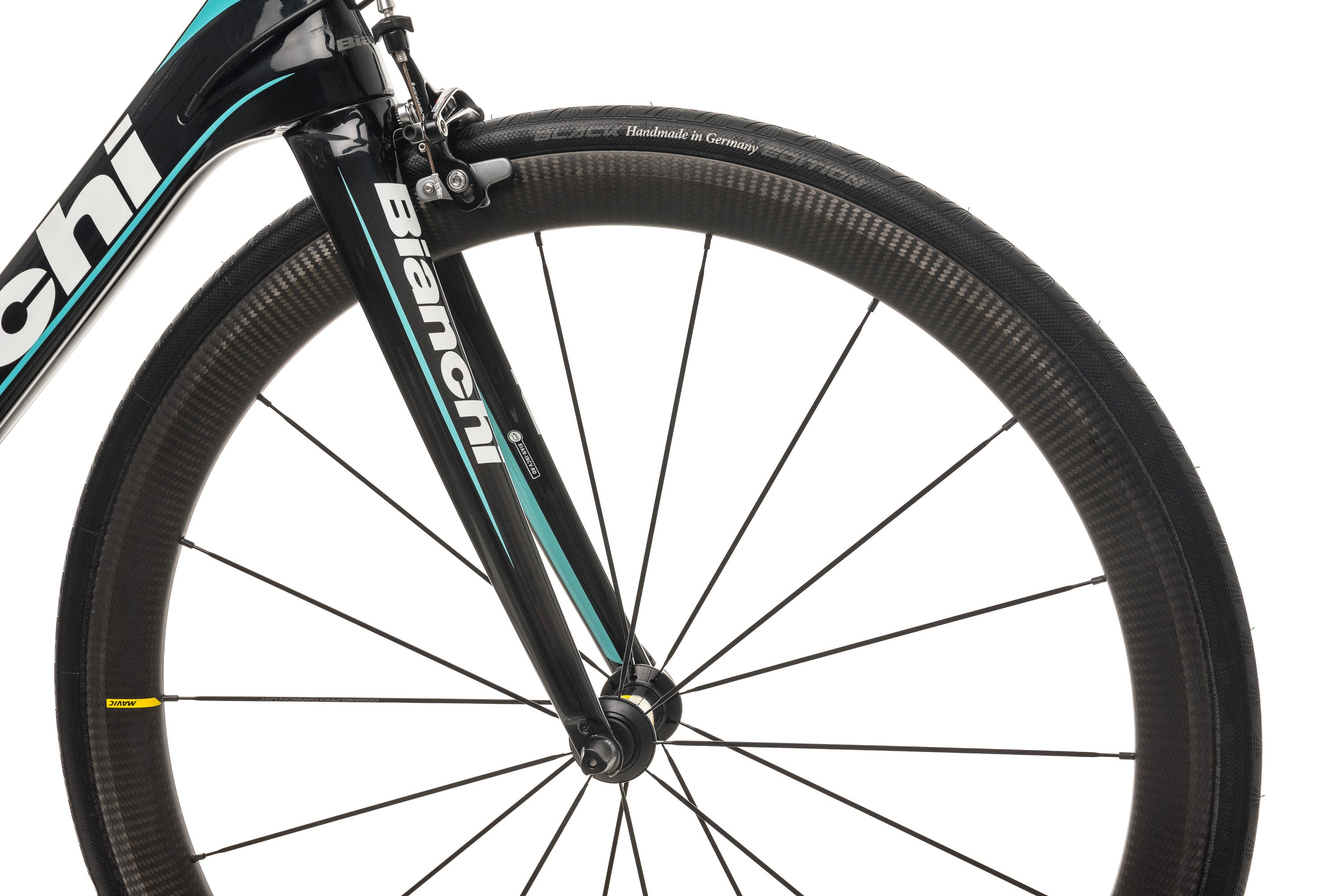 Bianchi Infinito CV Road Bike 2016 - 55cm Carbon Frame, Shimano Ultegra Groupset | Perfect for Endurance Racing, Long-Distance Cycling & Commuting