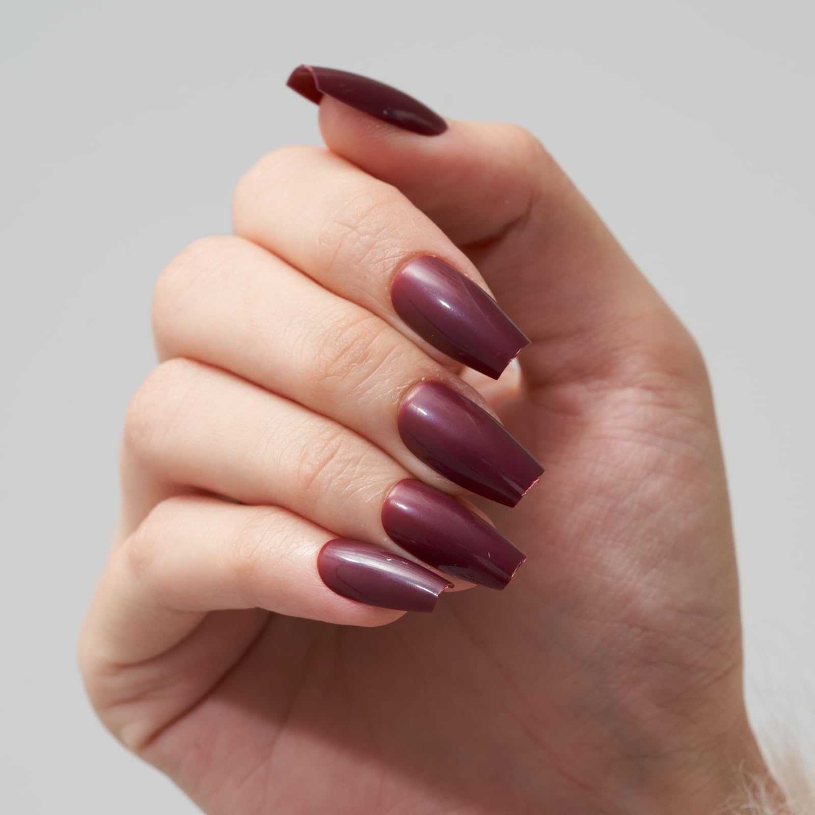 GLAMERMAID Thanksgiving Press-On Nails Short Coffin Style - 24Pcs Burgundy Glossy Medium Square Fake Nails with UV Finish - Reusable Acrylic False Nails Manicure Kit for Women - Perfect for Spring Summer Holidays, Parties & Special Occasions