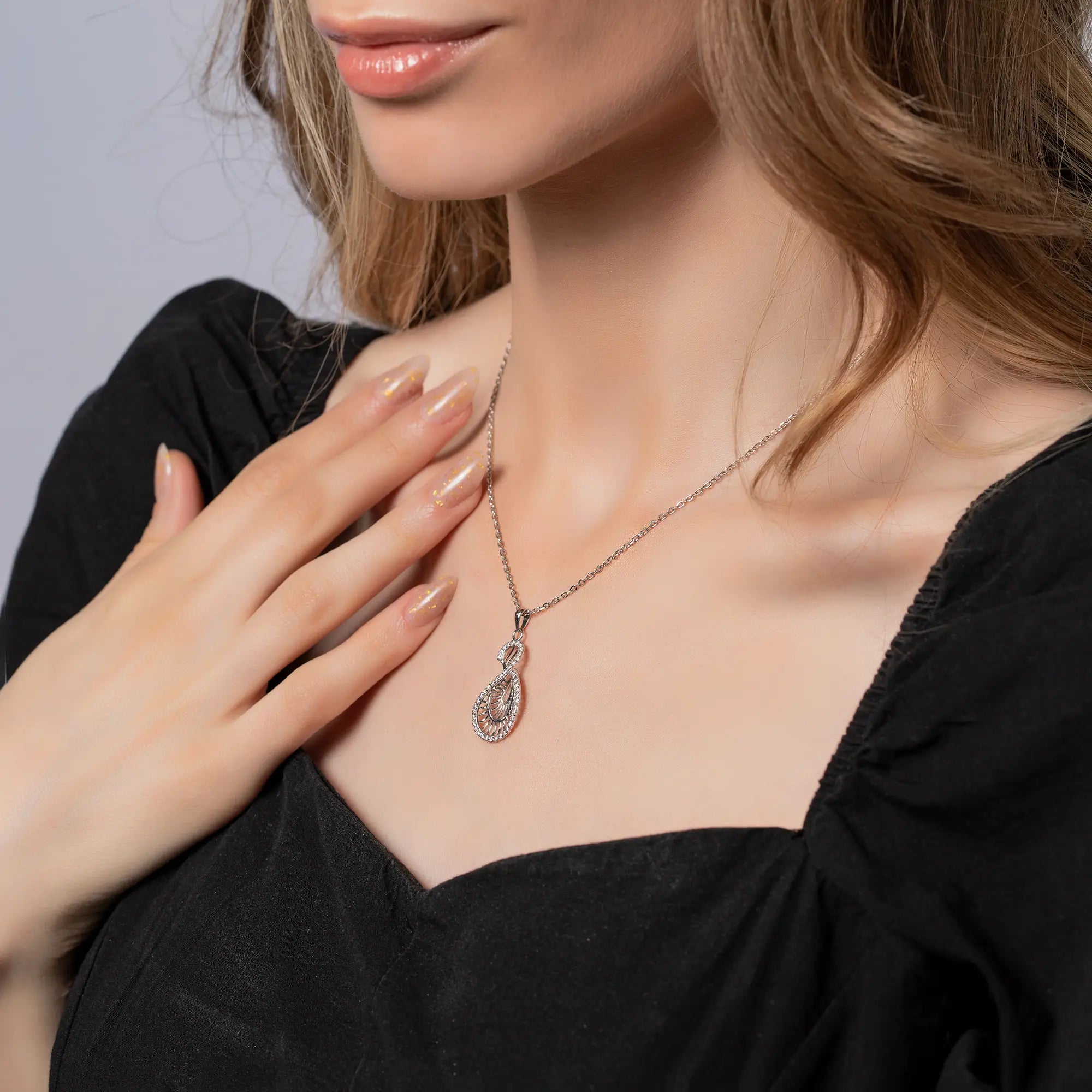 Infinity Ladder Necklace for Women - Elegant 925 Sterling Silver Layered Chain Necklace - Perfect for Everyday Wear, Gift Giving & Special Occasions