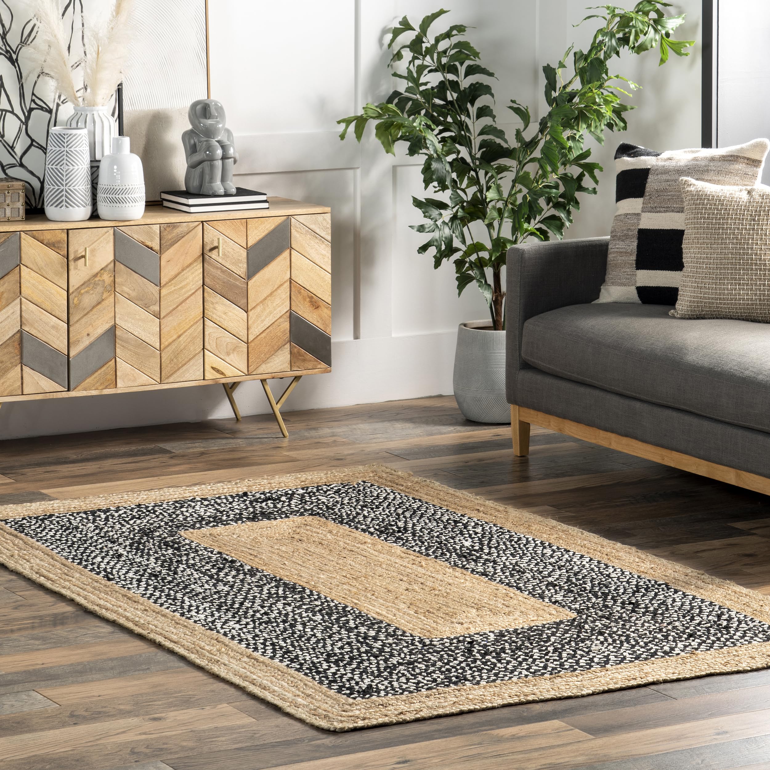 nuLOOM Lesha Natural Fiber Area Rug 8x10 Feet Black - Soft Handwoven Jute Rug for Living Room, Bedroom & Home Decor