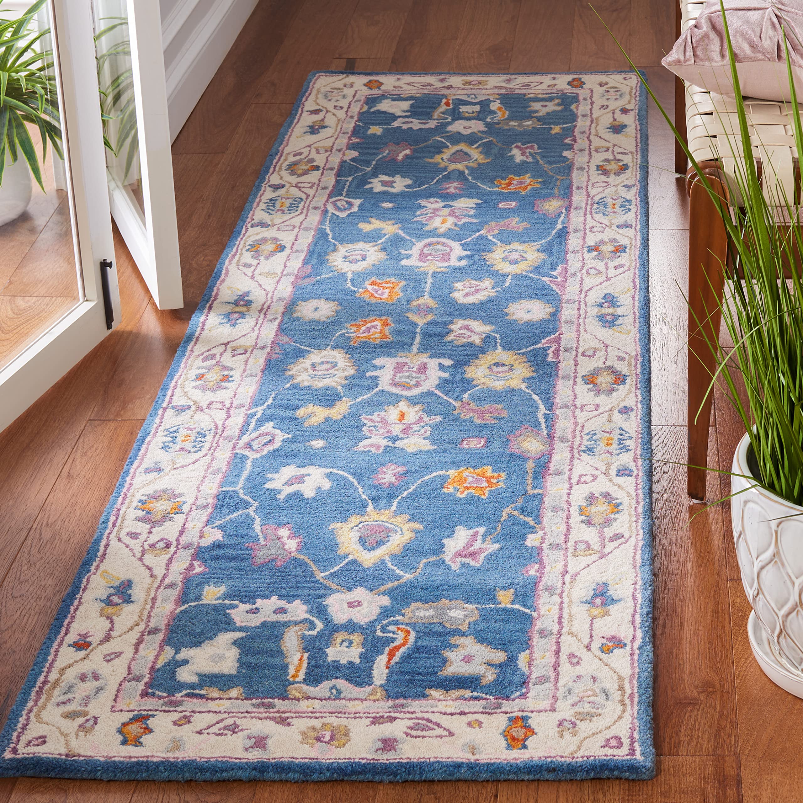 SAFAVIEH Anatolia Collection 6' x 6' Square Blue & Ivory Handmade Wool Area Rug - AN513M - Perfect for Living Room, Dining Room, Bedroom & Home Decor