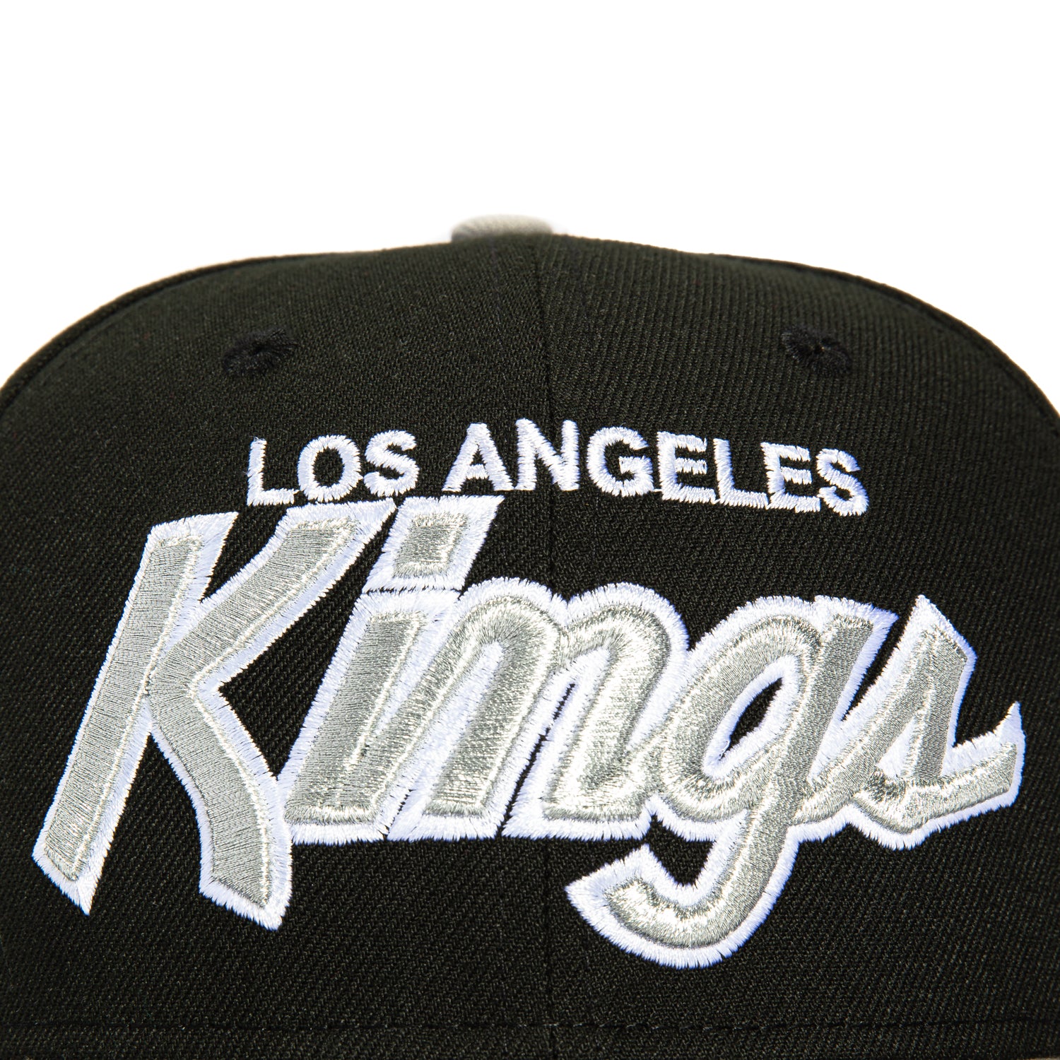 New Era 59Fifty Los Angeles Kings Logo Patch Script Hat - Black & Grey Snapback Baseball Cap for Men & Women - Perfect for Sports Fans, Game Day & Streetwear Fashion