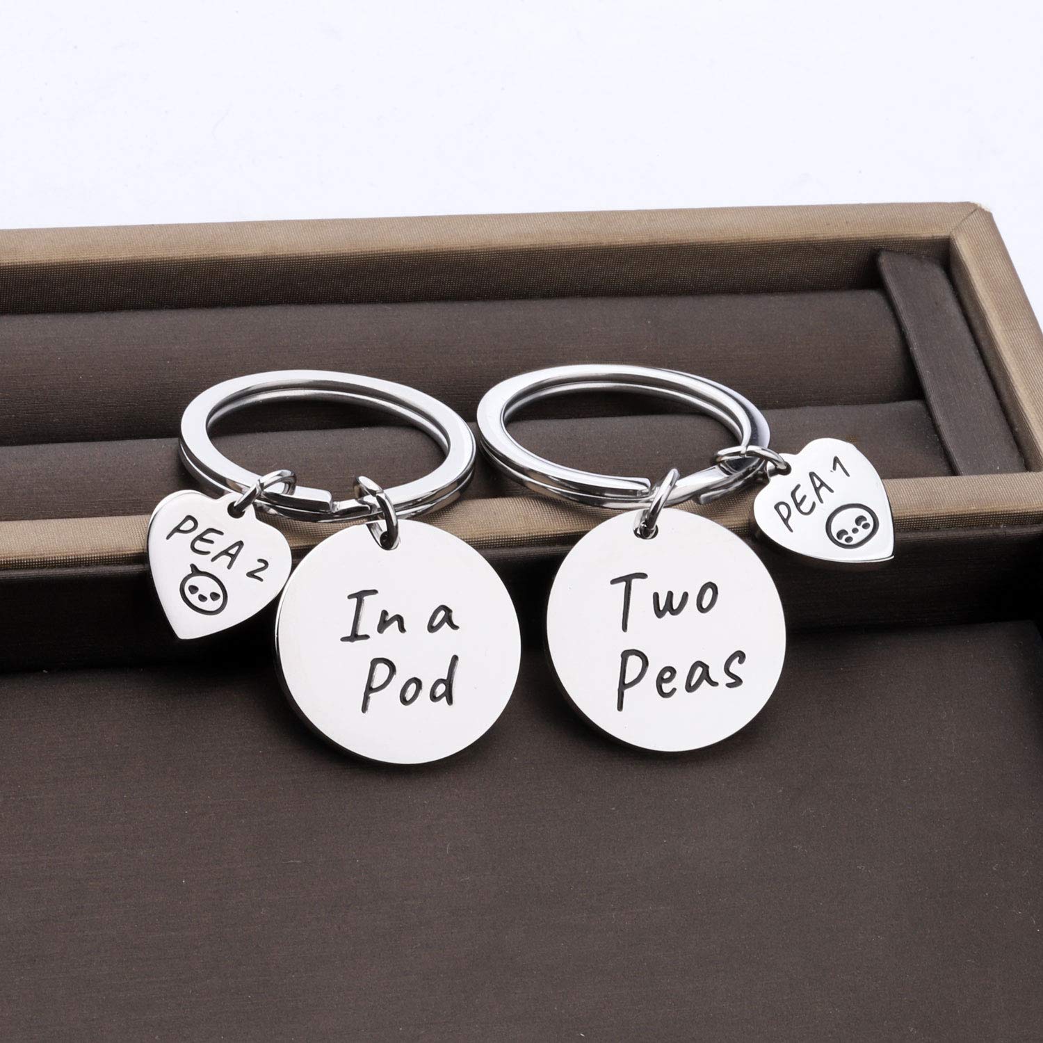 Best Friend Keychain Set - Two Peas in a Pod Matching Keychains for Sisters, Mother Daughter, Couples | Cute Friendship Gifts for Women, Girls | Perfect for Birthdays, Anniversaries, Christmas