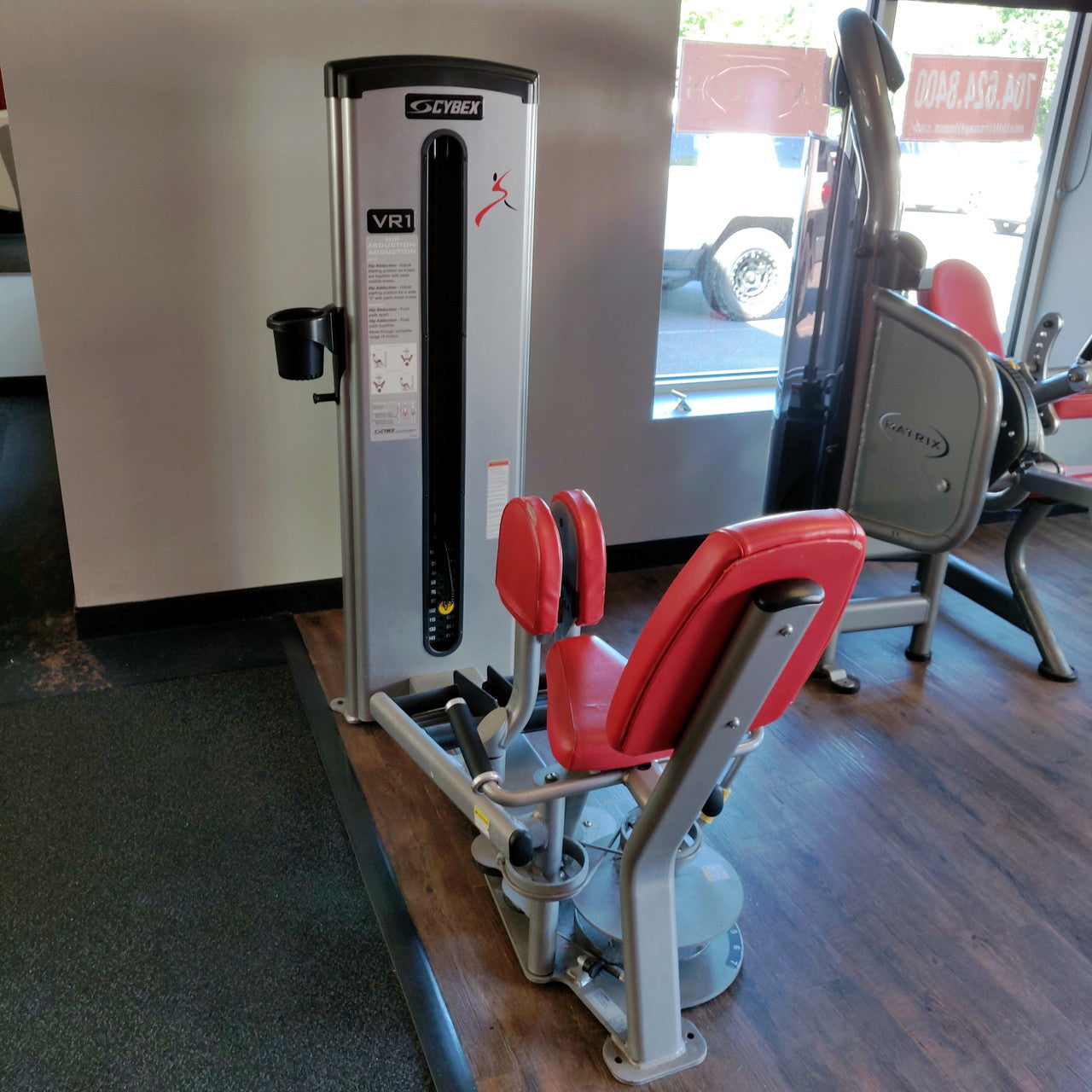 Cybex VR1 Hip Abduction/Adduction Machine - Professional Gym Strength Training Equipment for Leg & Glute Workouts - Perfect for Home & Commercial Fitness Centers