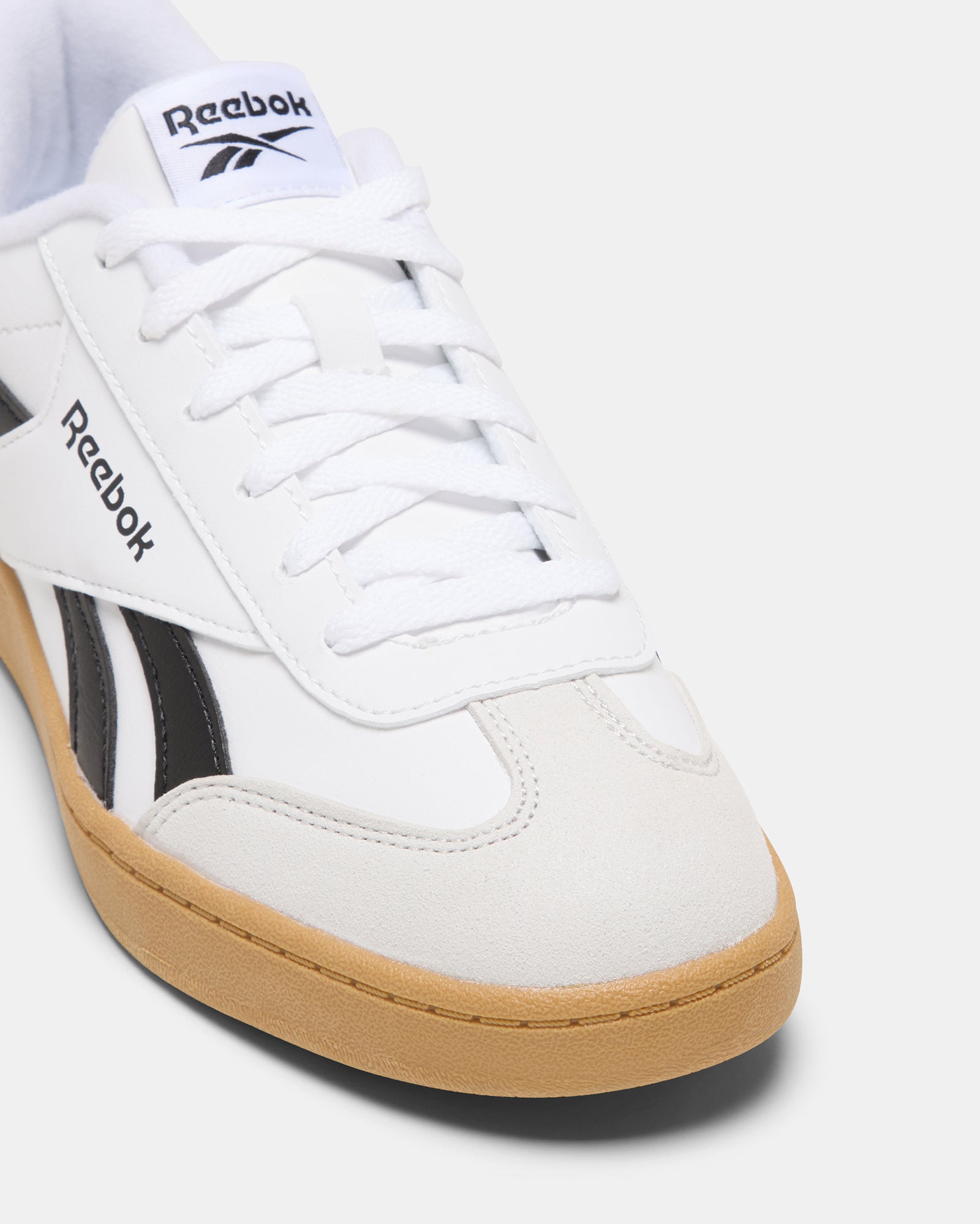 Reebok Smash Edge Sneakers - White, Black & Gum Sole - Classic Casual & Athletic Shoes for Men & Women - Perfect for Running, Gym & Everyday Wear