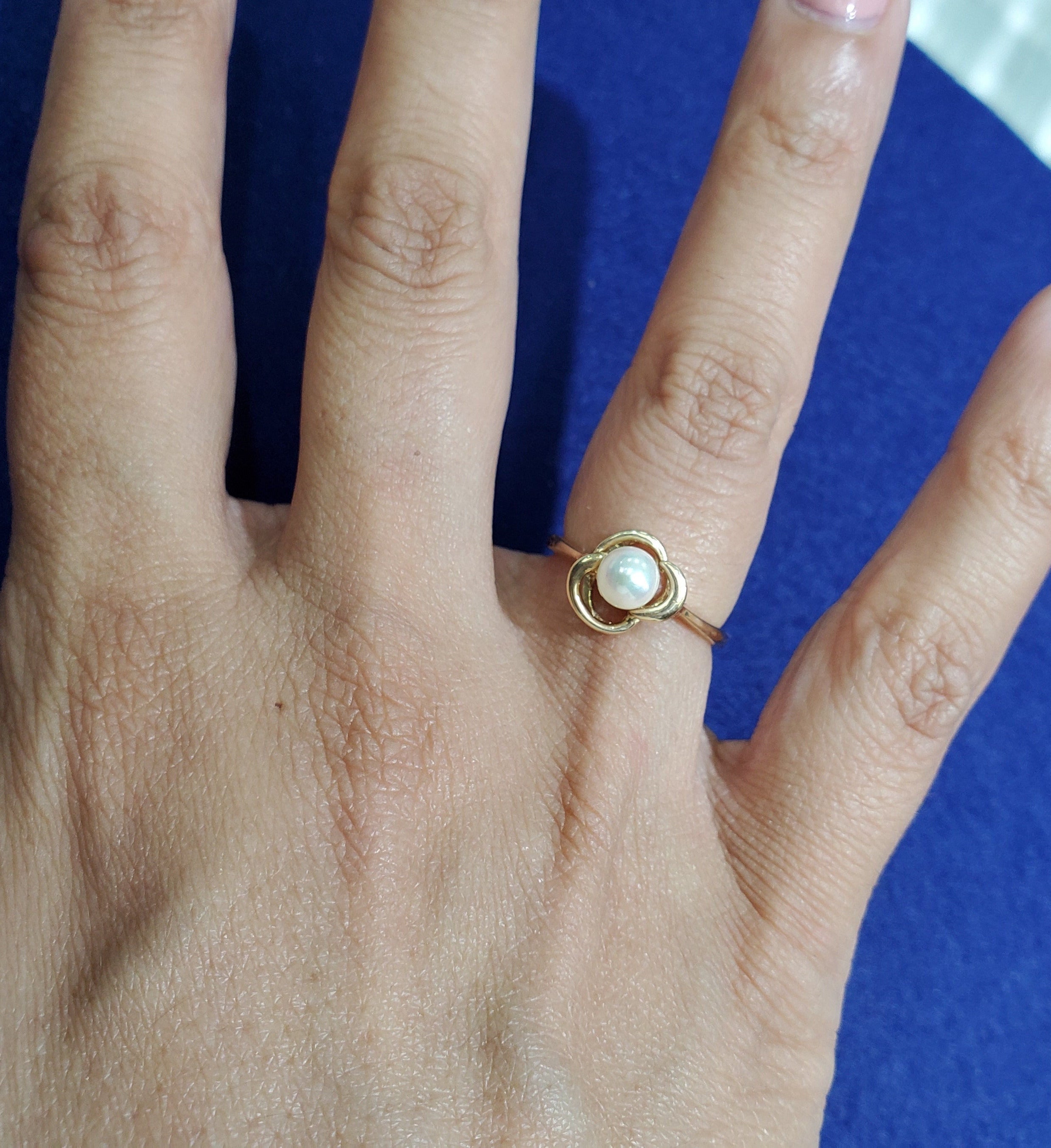 Solitaire Cultured Pearl Diamond Ring in Floral Design 14k Yellow Gold - Elegant Bridal Jewelry for Weddings, Anniversaries & Special Occasions