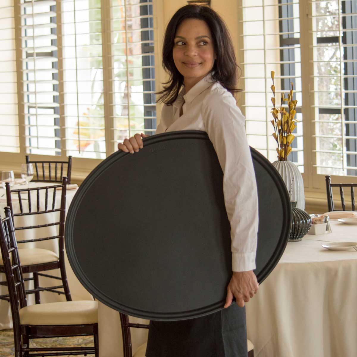 Cambro 2700CT110 Camtread Oval Serving Tray - 27 x 22 Inches, Black - Durable Food Service Tray for Restaurants, Catering & Buffet Serving