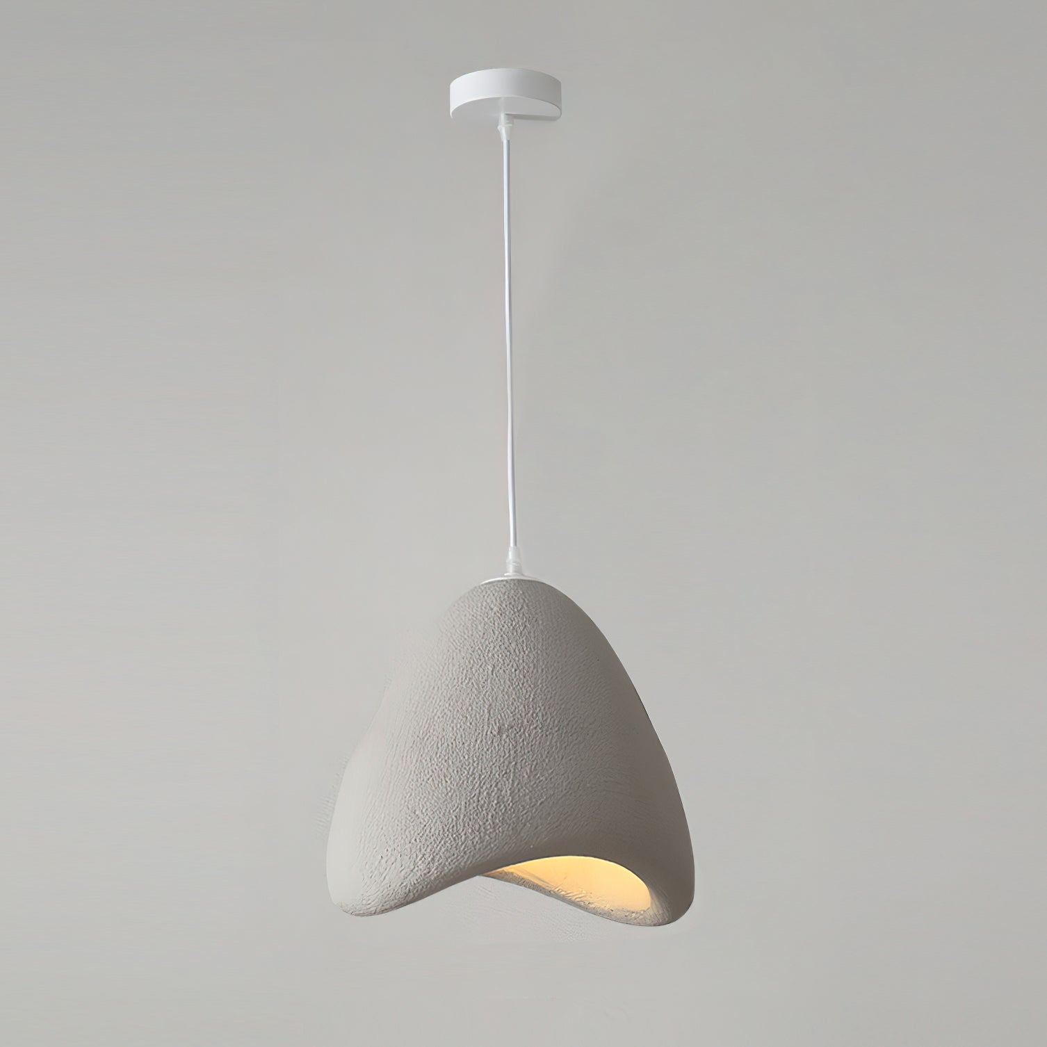 Modern Arrow Pendant Light Fixture - Sleek Industrial Ceiling Lighting for Kitchen, Dining Room & Bedroom
