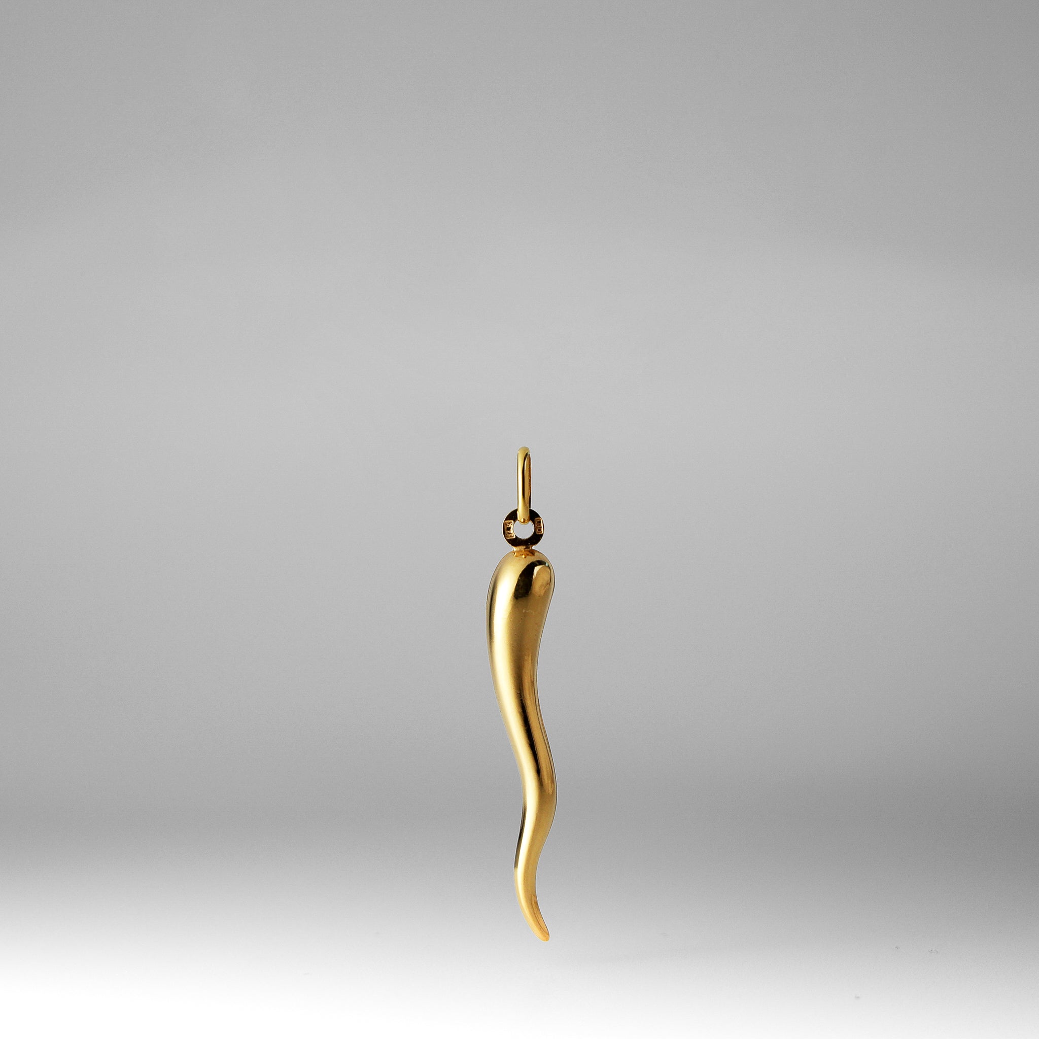 Gold Large Cornicello Horn Pendant Necklace - Italian Lucky Charm Amulet (Model 794) for Protection & Good Fortune | Perfect Gift for Birthdays, Anniversaries & Special Occasions