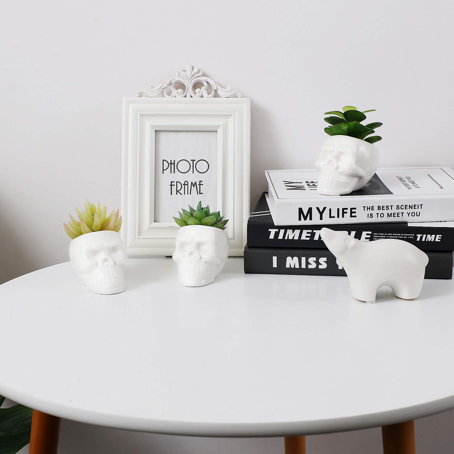 T4U Set of 3 Gothic Skull Succulent Planter Pots - White Ceramic Cactus Planters with Drainage Holes | Creative Plant Lover Gifts for Christmas, Birthday & Housewarming | Multi-Functional as Pen/Pencil Holder | Perfect for Home Office Decor, Gothic Decor & Halloween Party Centerpieces