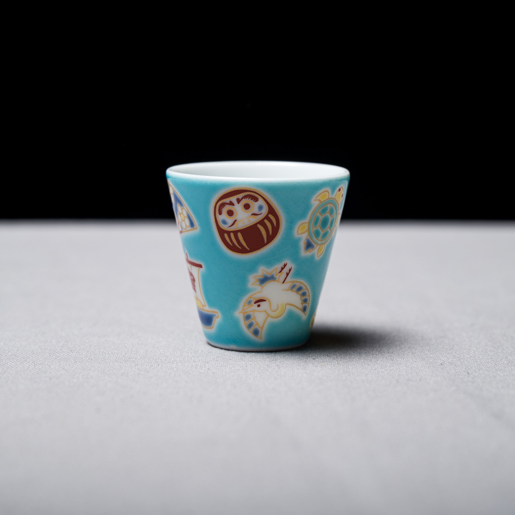 Kutani Design x Wakasa Porcelain Sake Cup Set - 30 Unique Japanese Ceramic Drinking Cups for Sake, Tea & Cocktails - Traditional Handcrafted Japanese Tea Ceremony & Home Bar Accessories