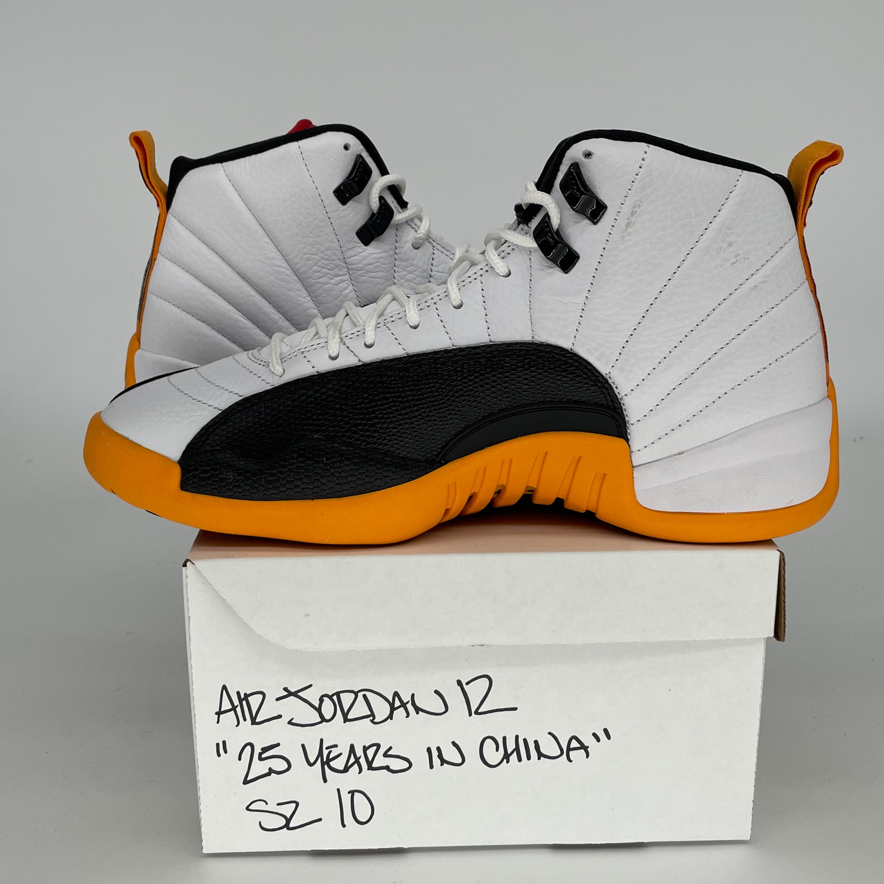 AIR JORDAN 12 Retro 