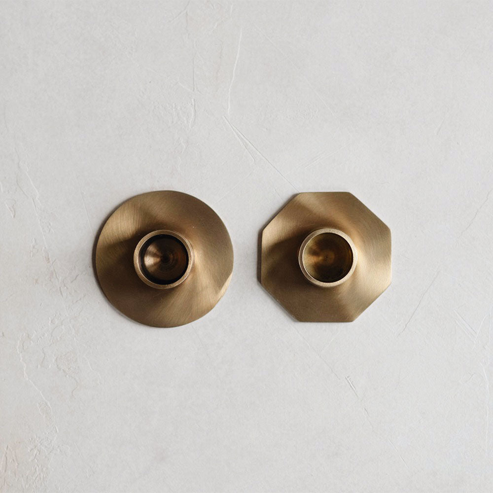 Elegant Petite Brass Candle Holder for Table Decor - Perfect for Weddings, Romantic Dinners & Home Decoration