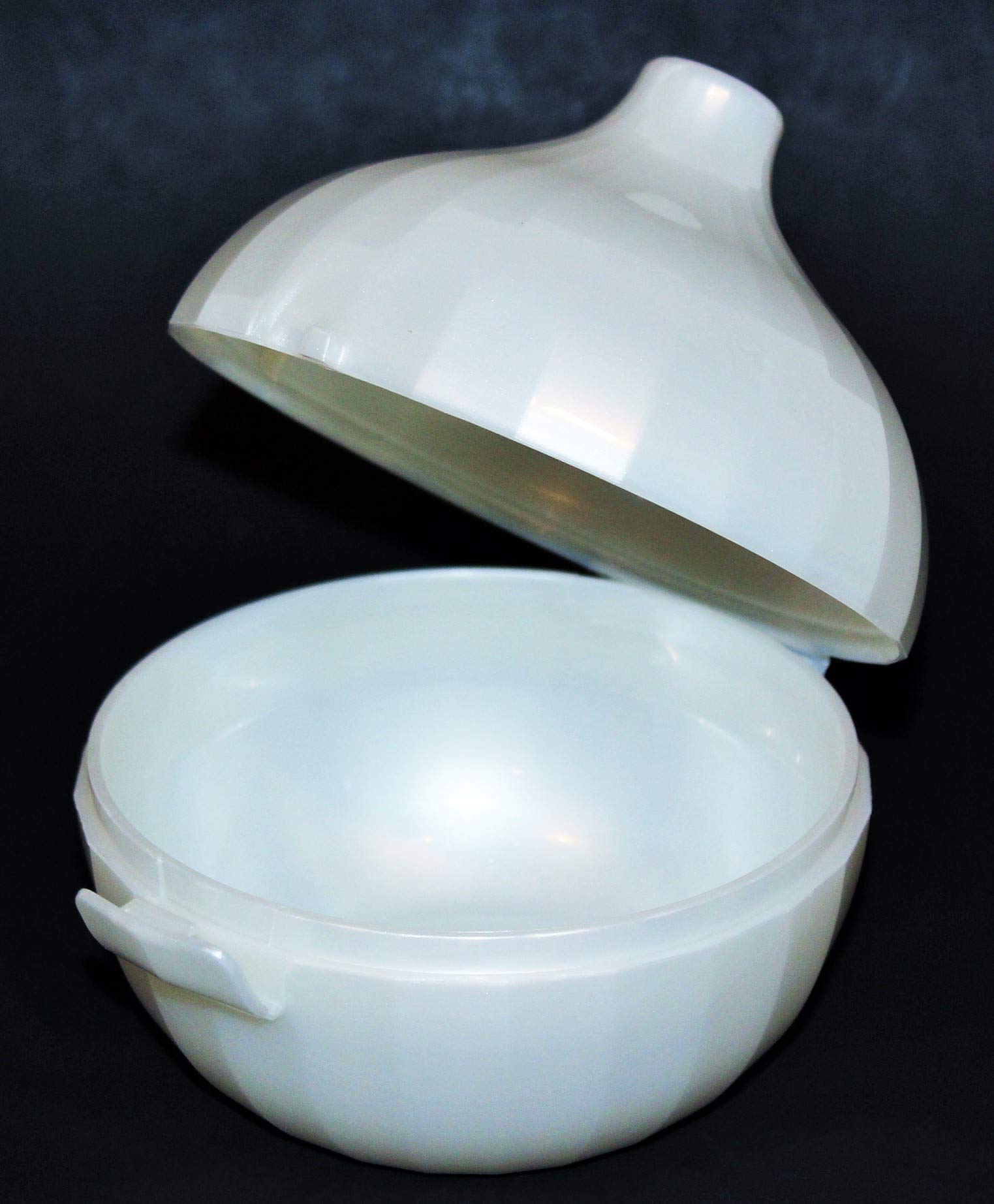 Tupperware Onion Keeper Round Container - Airtight Food Storage for Onions, Garlic & Vegetables | BPA-Free Plastic | Pearl White | Perfect for Kitchen, Pantry & Refrigerator Organization