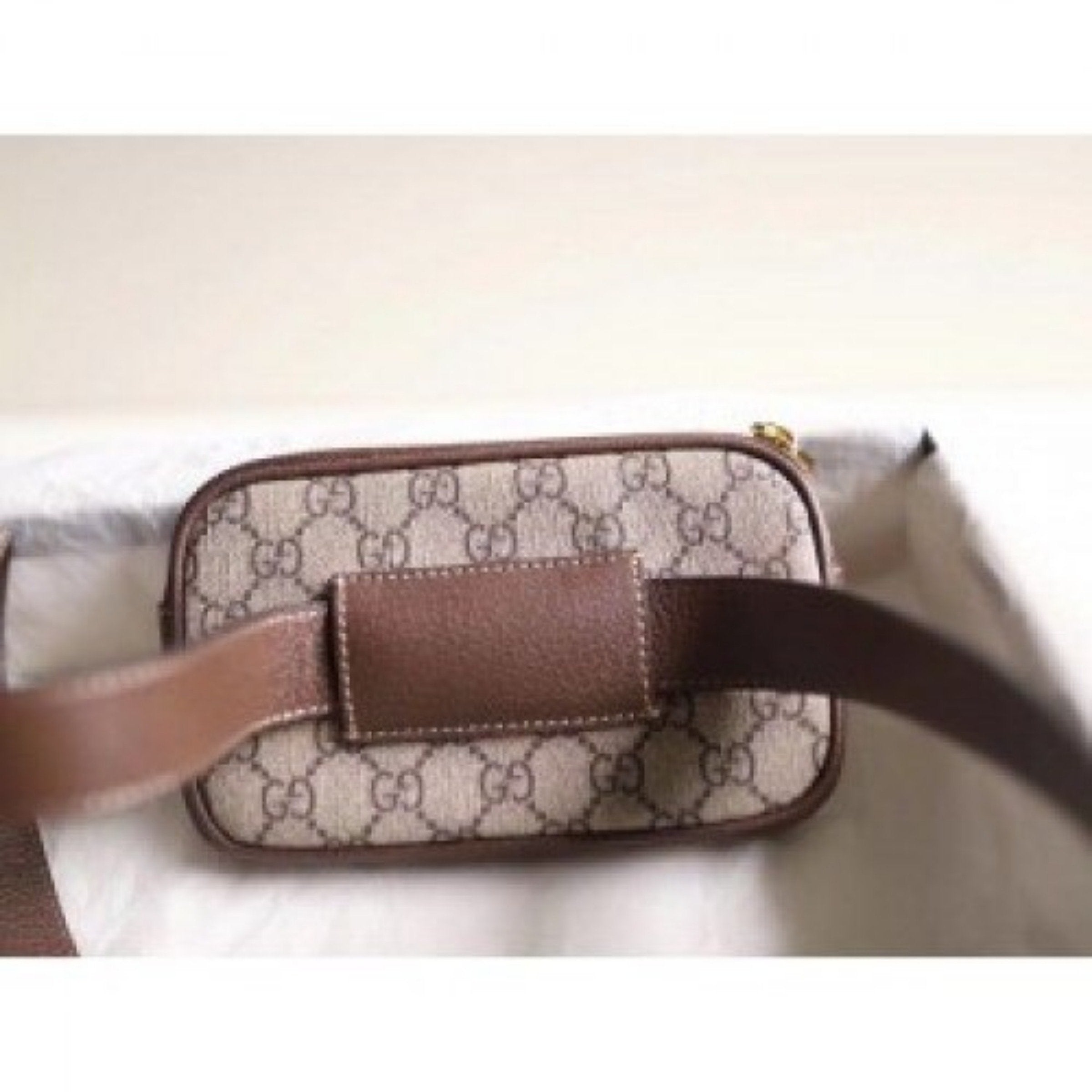 Gucci Ophidia GG Supreme Belted iPhone Case in Beige & Ebony - Luxury Designer Phone Cover for iPhone 13/14/15 Pro Max - Perfect for Everyday Use & Fashion Accessories