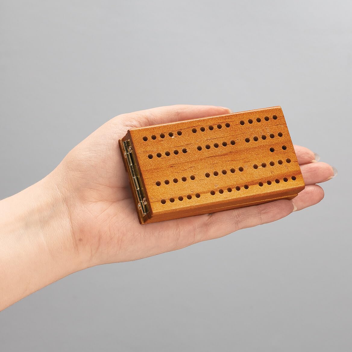 House of Marbles Wooden Cribbage Board Game Set - Classic Family Strategy Game for Adults & Kids - Perfect for Game Nights, Camping & Travel