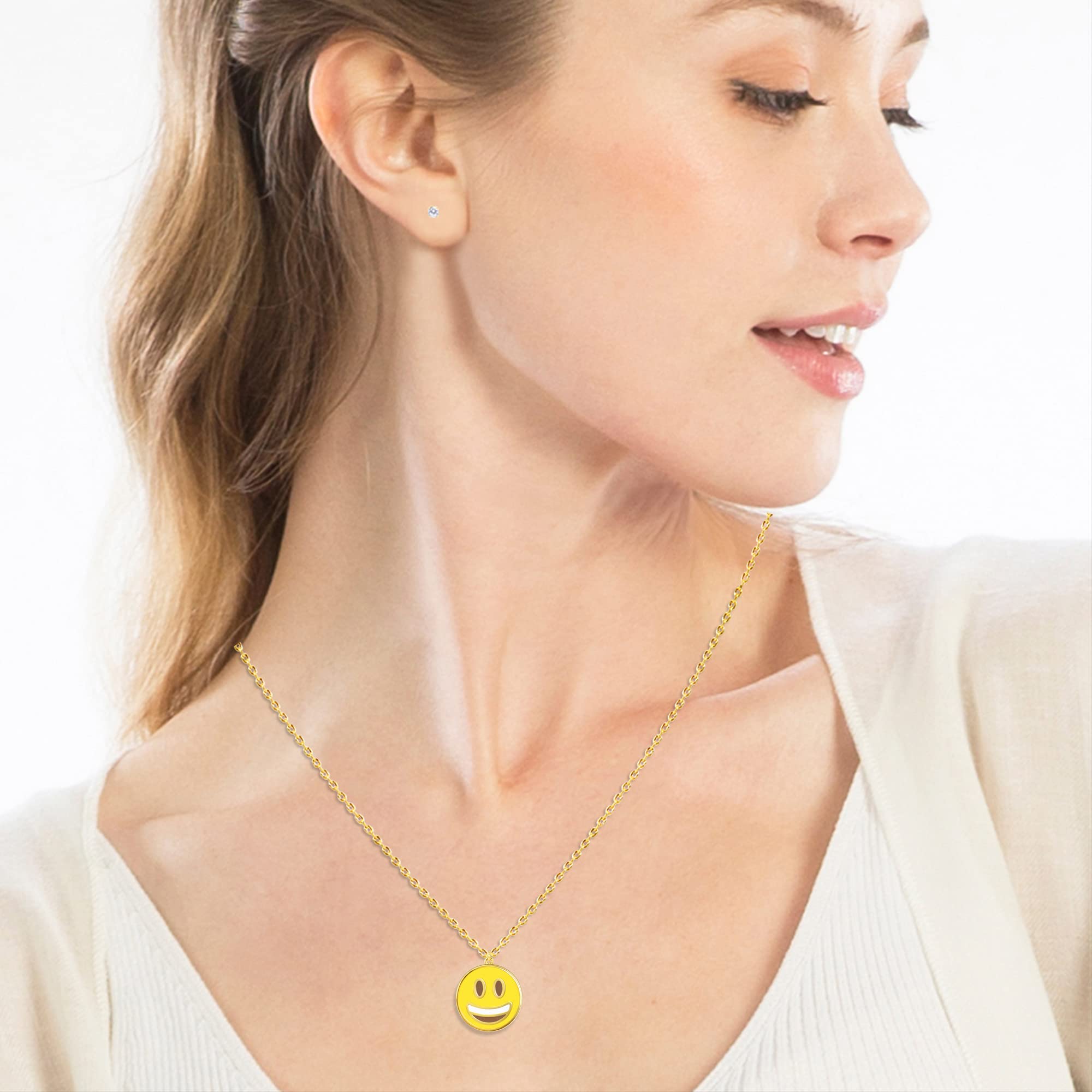 Smiley Face Pendant Necklace for Women - Gold Plated Emoji Charm Necklace for Teens & Girls - Perfect for Birthday Gifts, Valentine's Day & Everyday Wear