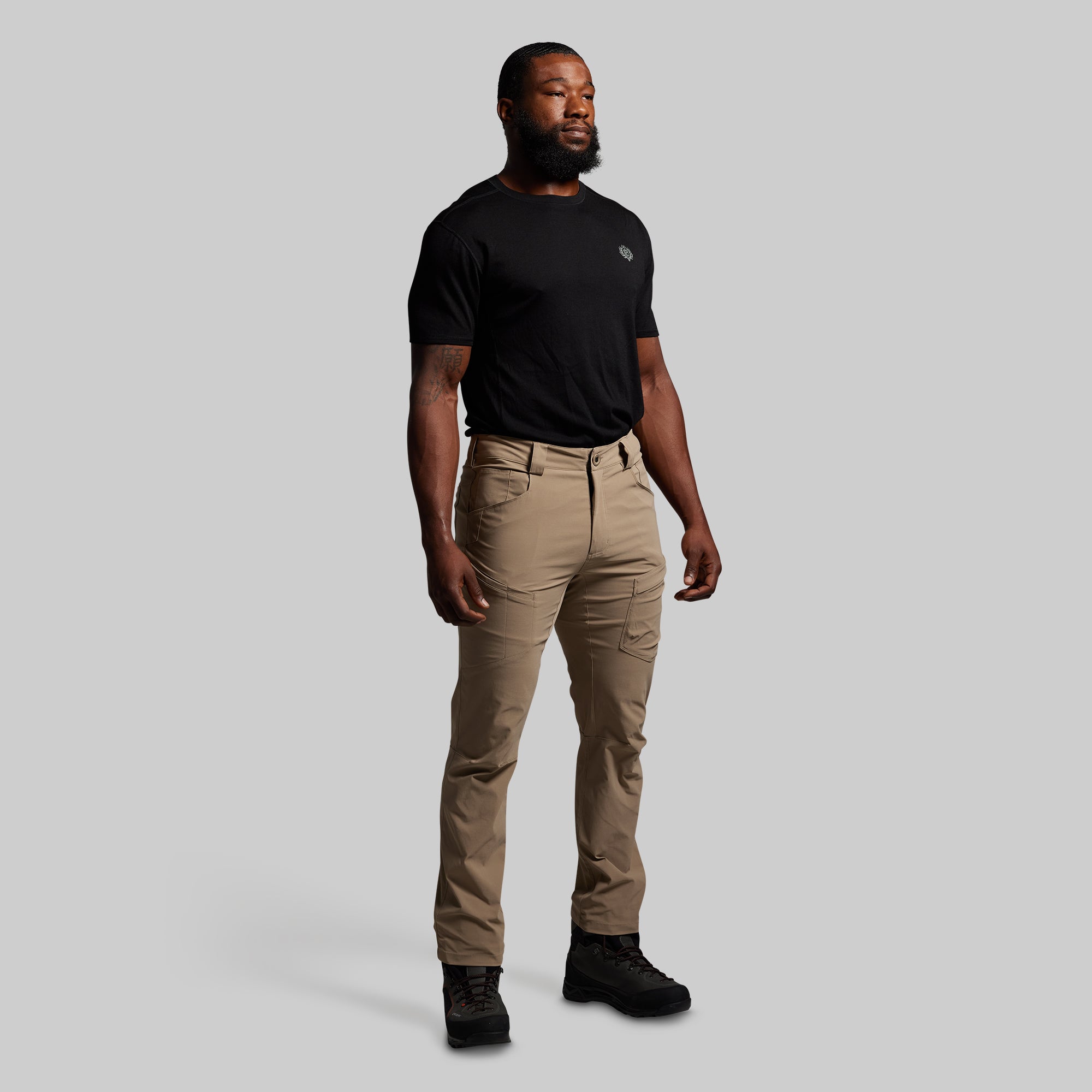 Men's Outdoor Hiking Pants - Lightweight Quick-Dry Tactical Pants for Camping & Hiking (Desert Tan) - Perfect for Adventure Travel & Outdoor Activities