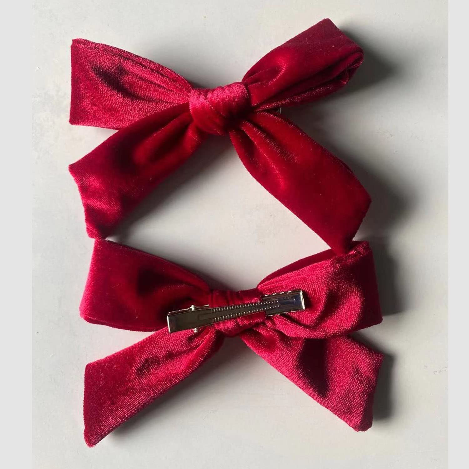 5 Inch Velvet Hair Bows for Baby Girls - Big Hair Clips with Alligator Clip (Red) - Perfect for Birthday Parties, Photo Shoots & Everyday Style