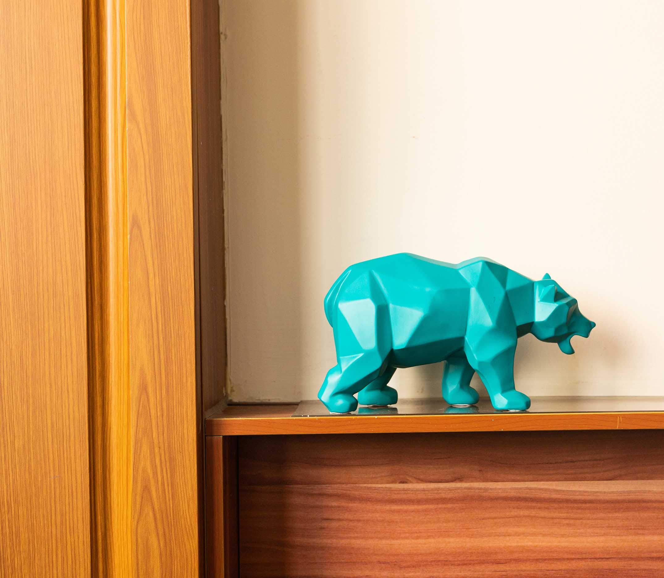 Blue Bear Statue - Modern Animal Sculpture for Home & Office Decor, Perfect for Living Room Table, Bedroom Shelf, Cabinet or Desktop Display | Unique Gift Idea for Animal Lovers & Interior Design Enthusiasts | Adds Elegant Touch to Any Space