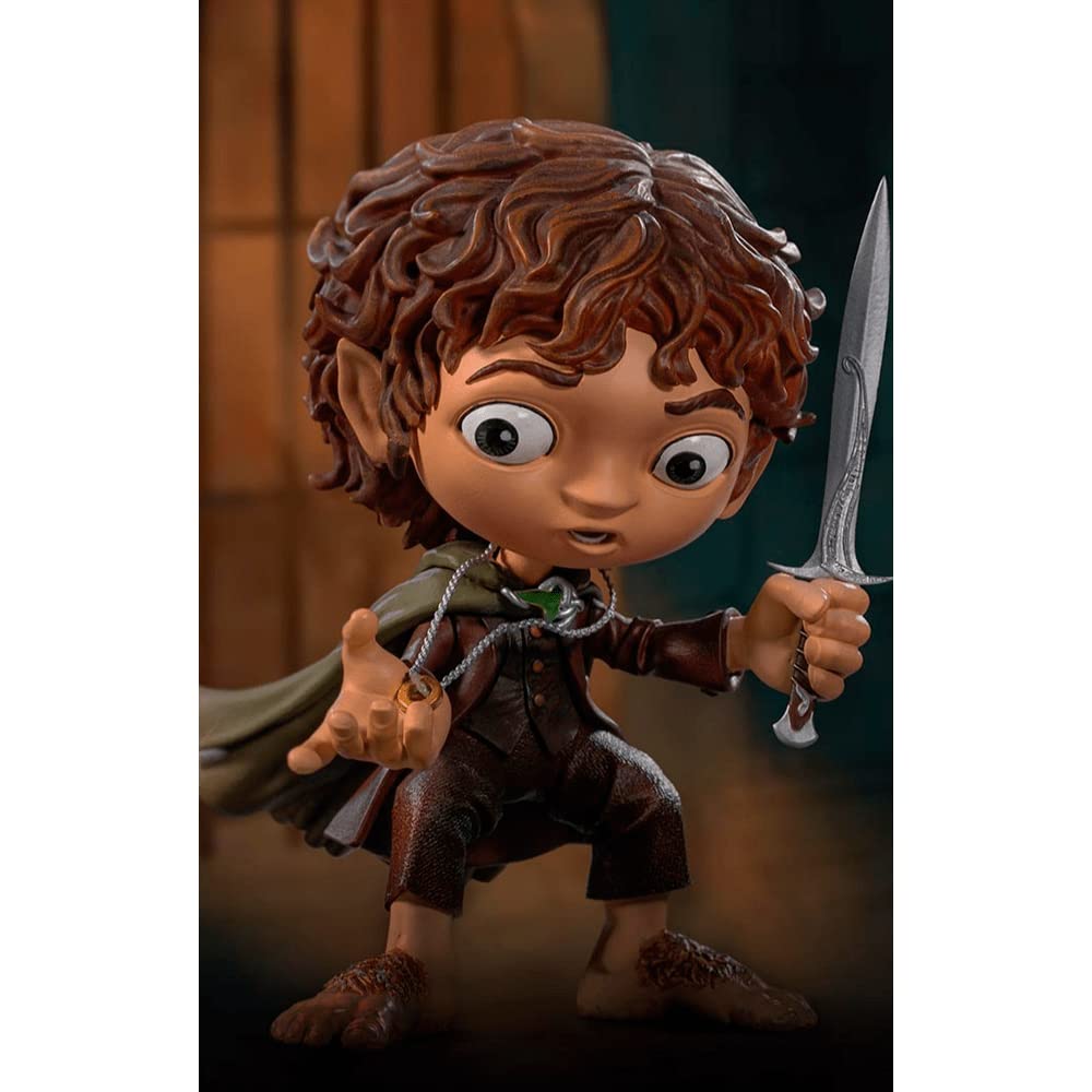 Iron Studios & MiniCo Heroes Lord of The Rings Frodo Vinyl Collectible Statue - Perfect for Home Decor, Office Display, and LOTR Fan Collections