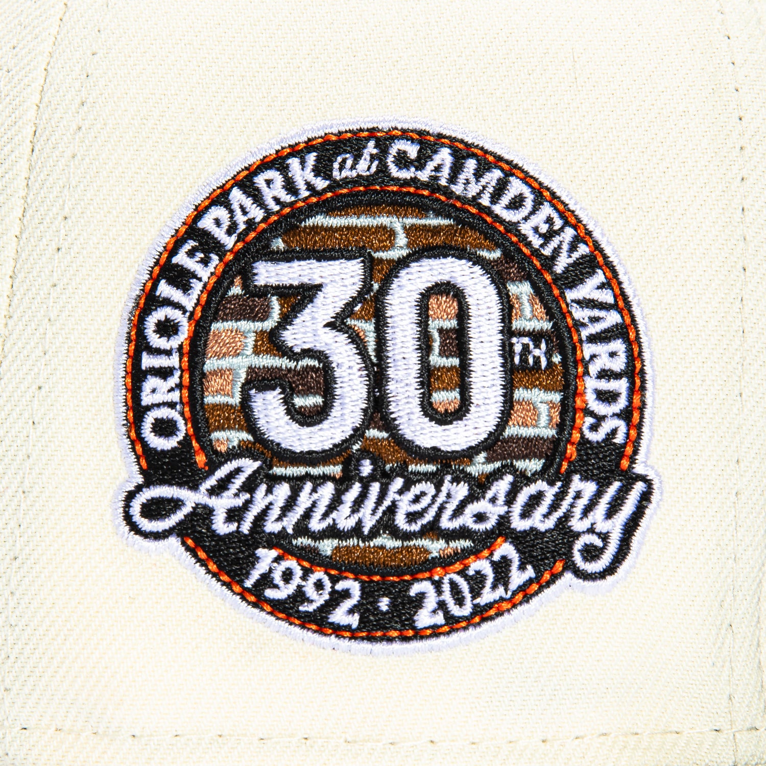 New Era 59Fifty Corduroy MLB Baltimore Orioles 30th Anniversary Patch Baseball Cap - White & Black - Officially Licensed Adjustable Fitted Hat for Men & Women - Perfect for Games, Collecting & Streetwear Fashion