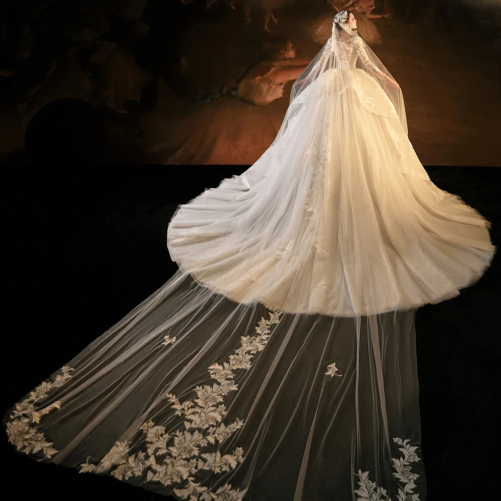 Elegant Princess Square Neck Full Sleeve Ball Gown Lace Up Wedding Dress - Perfect for Bridal Ceremonies, Formal Events & Fairy Tale Weddings
