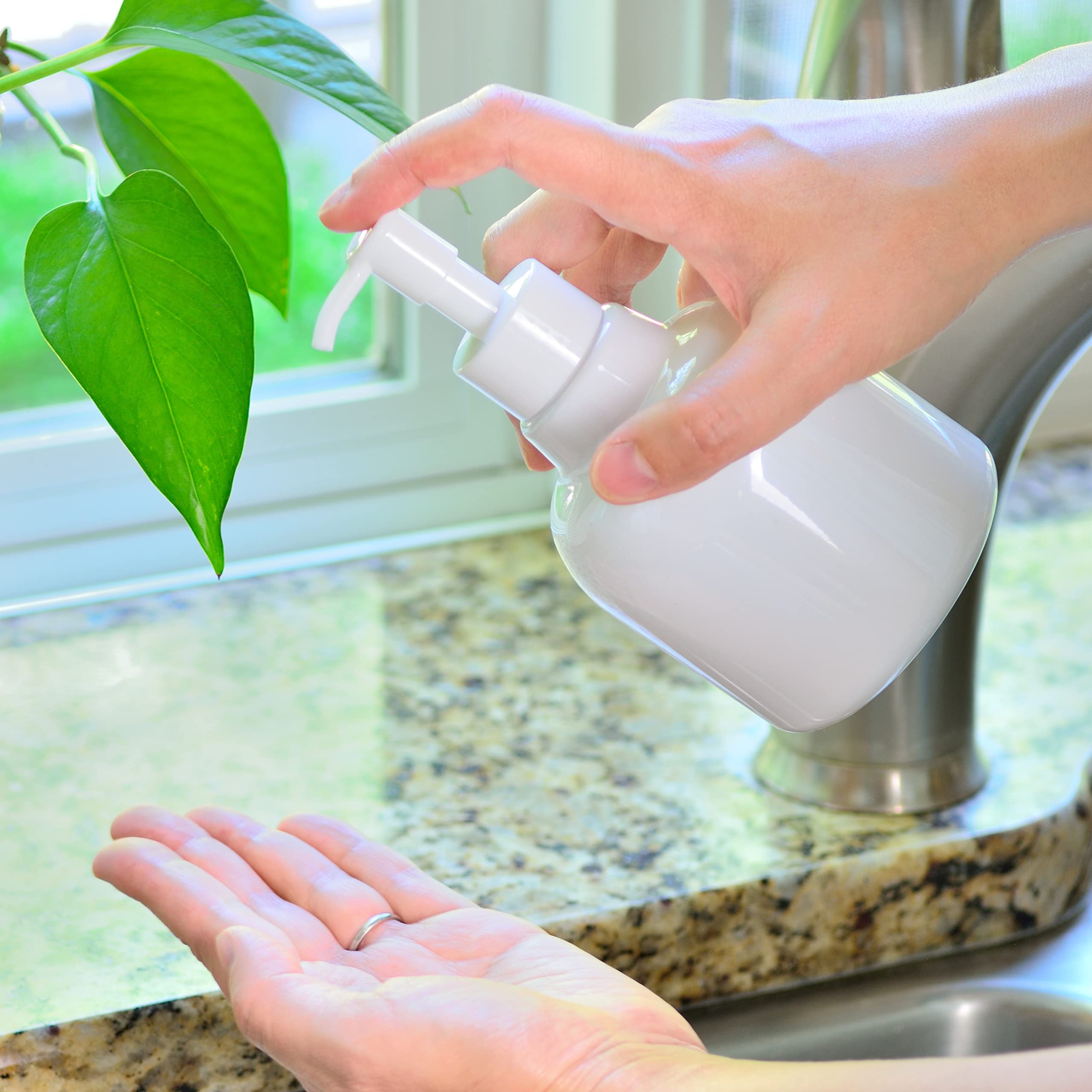 Youngever 6 Pack 16oz Plastic Pump Bottles with Travel Lock - Refillable Empty Lotion Dispenser for Shampoo, Conditioner, Soap & Hand Sanitizer - Perfect for Travel, Gym, Salon & Home Use (White)