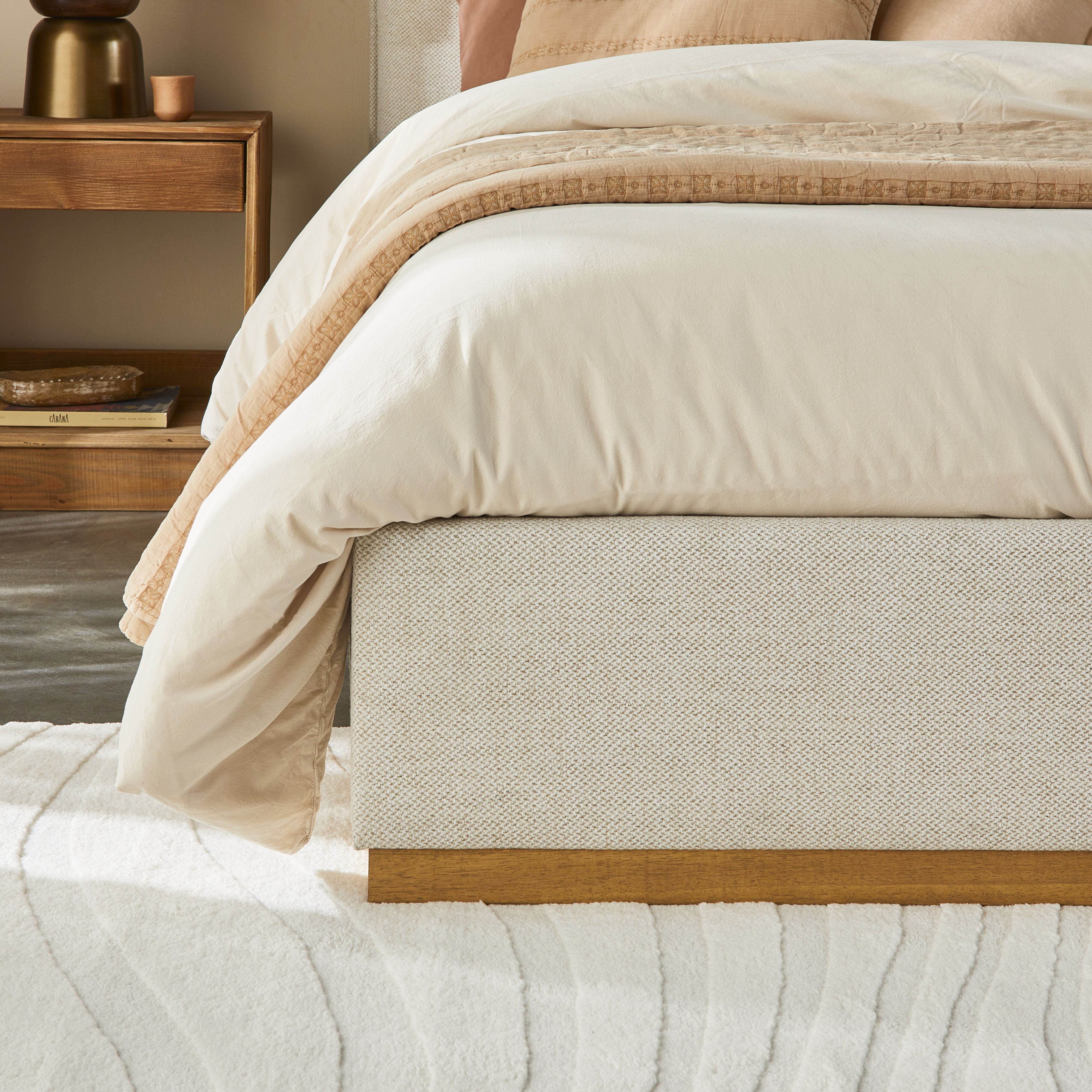 Avalonia King Size Bed with Gas Lift Storage - Modern Platform Bed Frame with Underbed Storage - Perfect for Small Spaces & Bedroom Organization