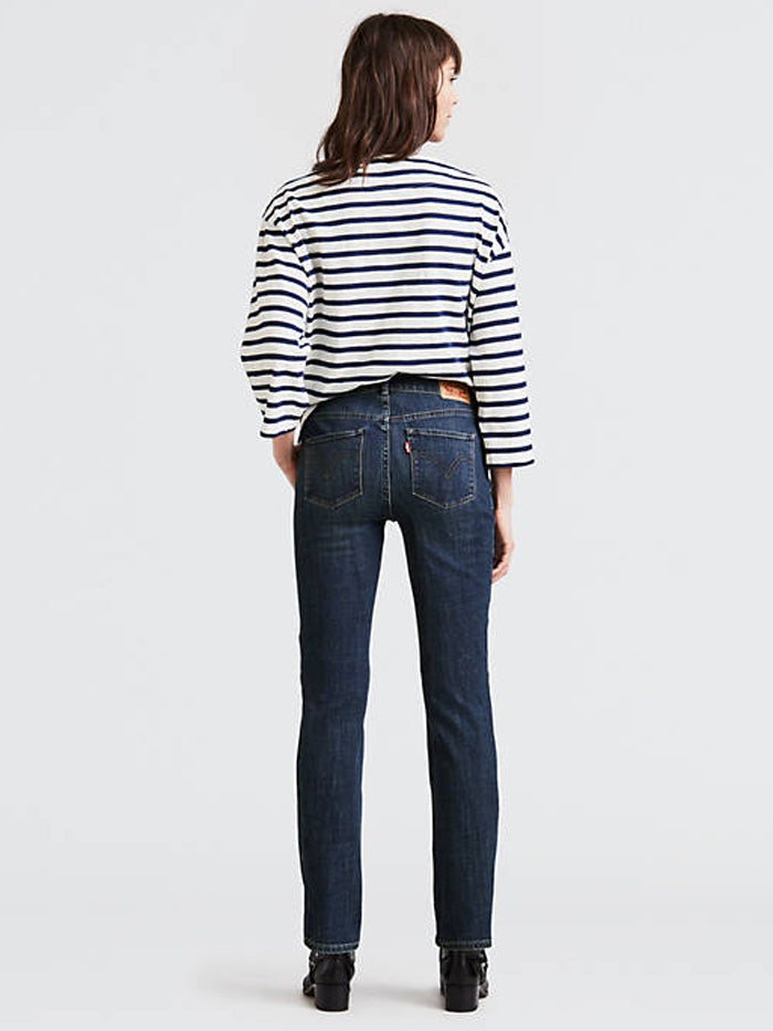 Levi's Women's Classic Straight Fit Jeans - Seattle Blue Wash | Comfortable & Stylish Denim Pants for Casual Wear, Work & Everyday Outfits
