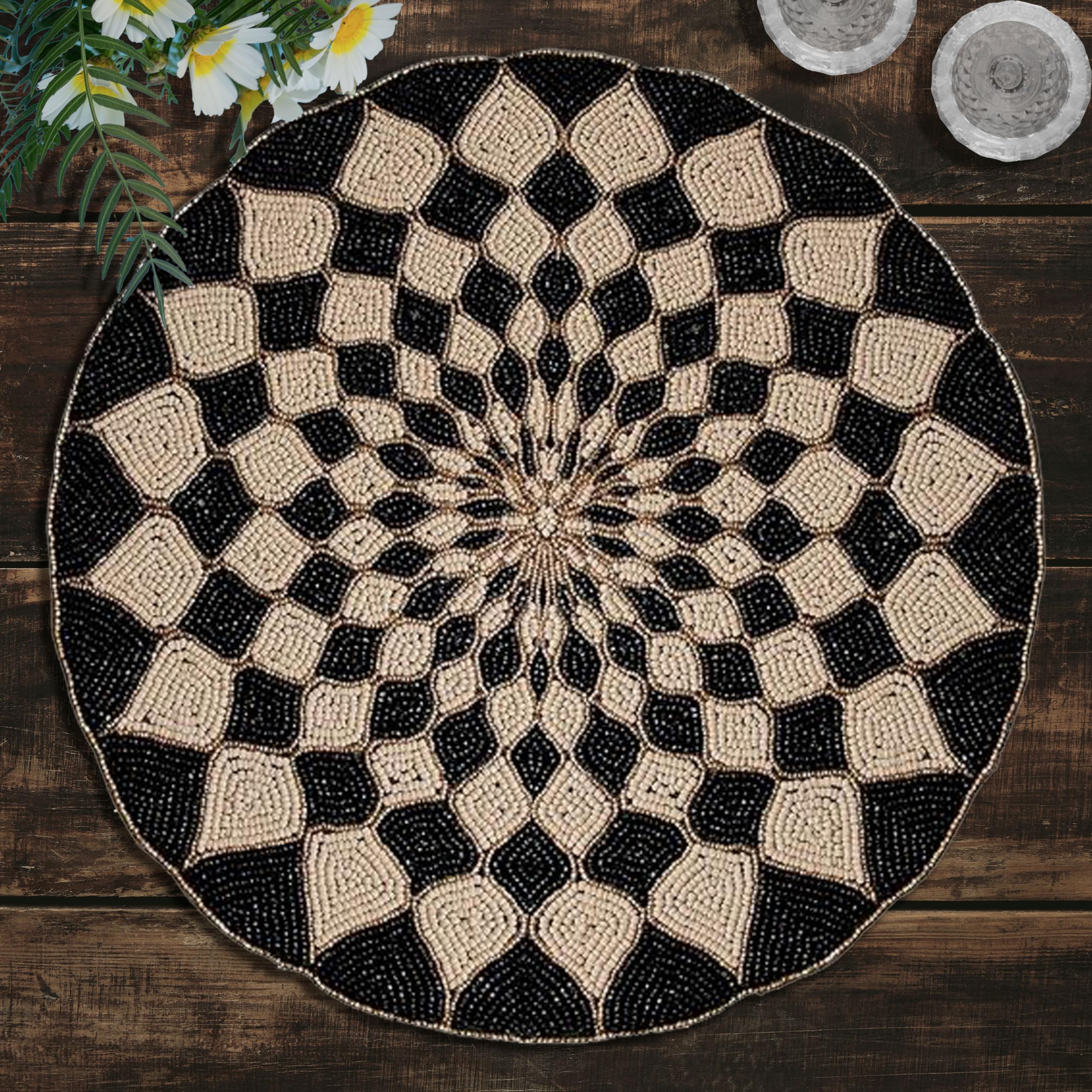 Decozen Round Placemats Set of 4 - 14 Inch Beaded Charger Plates for Dining Table Decor | Heat Resistant Table Mats for Wedding, Mother's Day, Kitchen, Office & Home Decor | Elegant Black & Beige Place Settings for Formal Dinners & Everyday Use