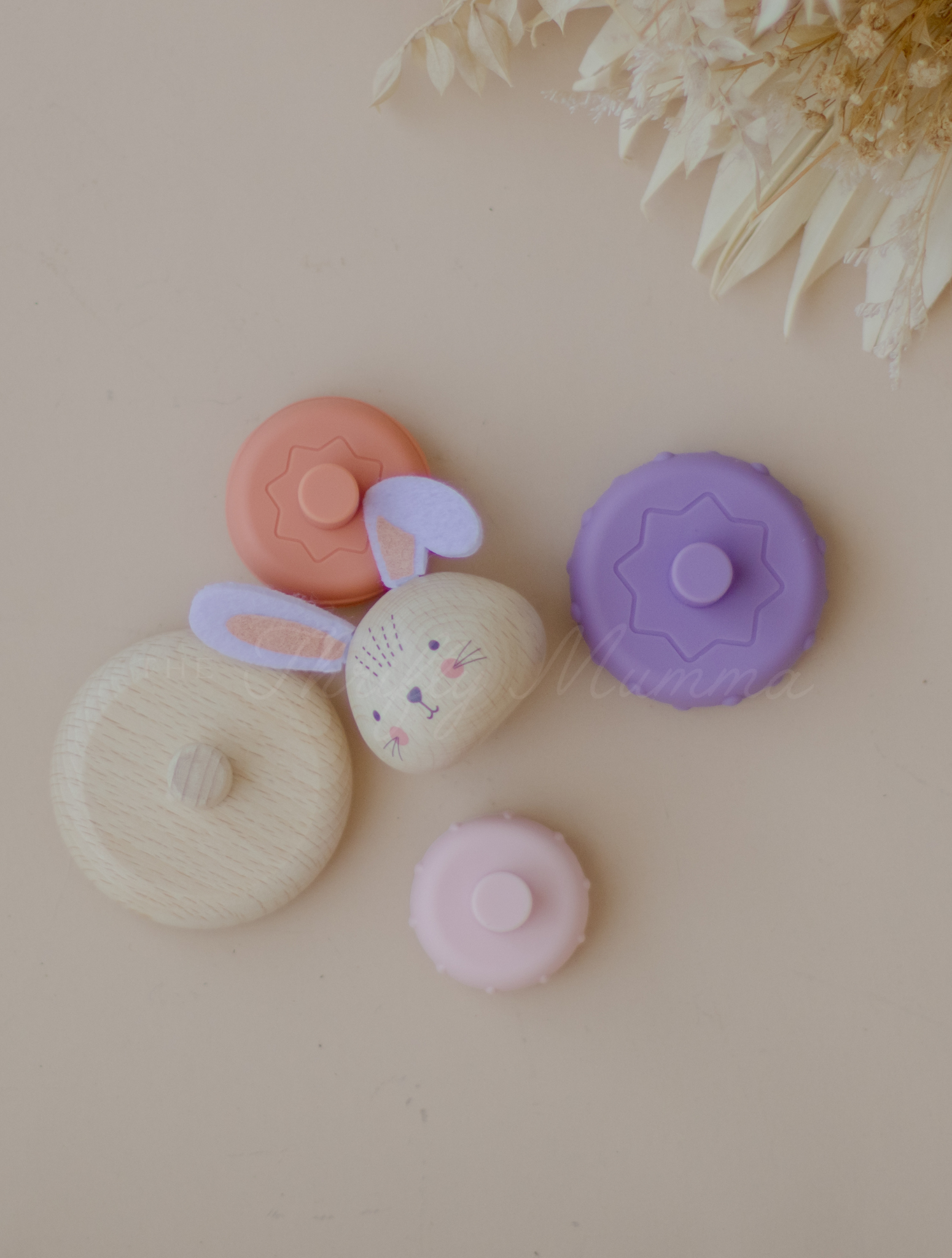 Eco-Friendly Wooden Ring Stacker Toy for Toddlers - Montessori Educational Stacking Game with Cute Bunny Design - Perfect for Early Learning & Sensory Play
