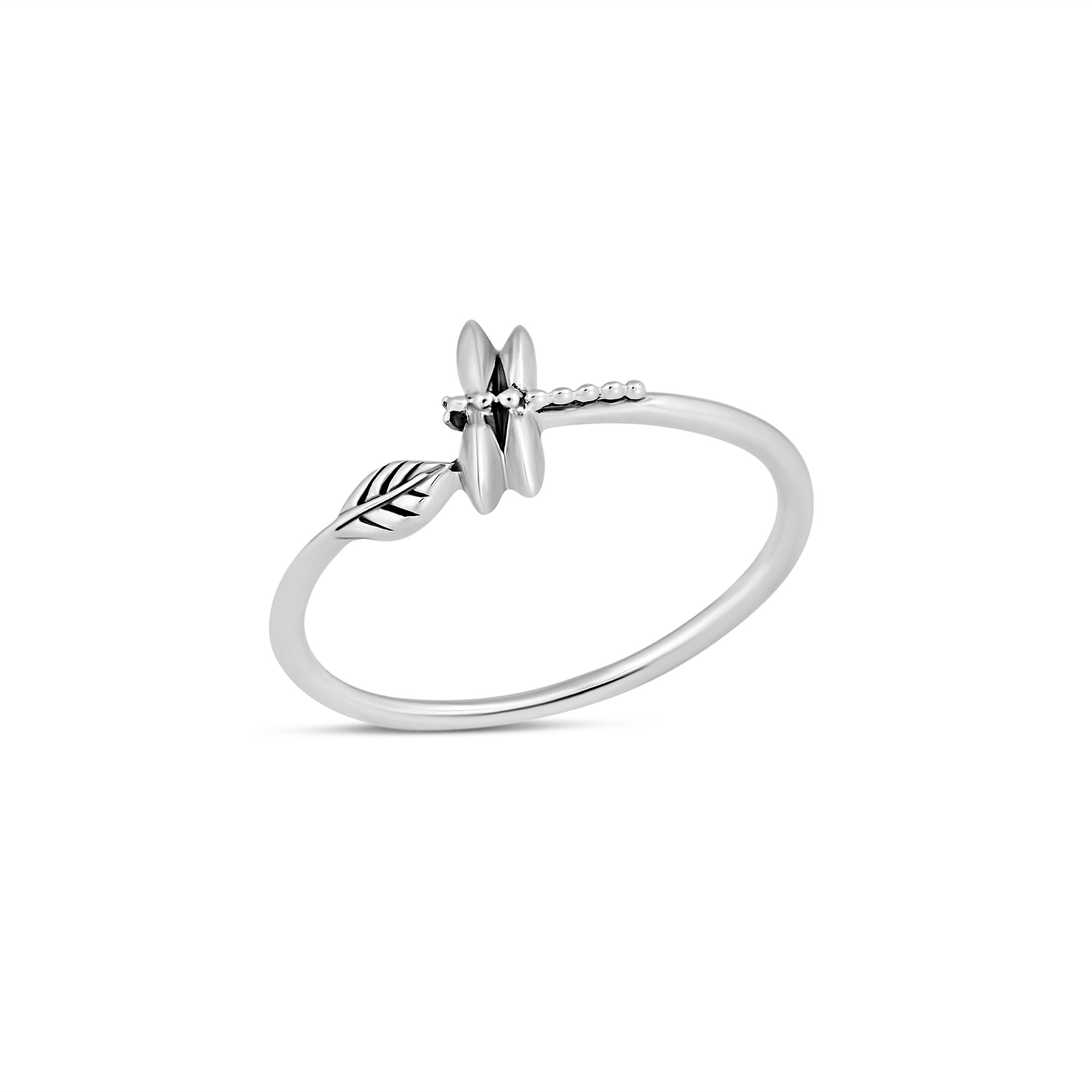 Dainty Dragonfly Ring - Elegant Silver Jewelry for Women, Minimalist Dragonfly Design, Perfect for Everyday Wear, Gift for Her, Birthday, Anniversary, Wedding - Ideal for Boho, Nature Lovers & Fashion Accessories